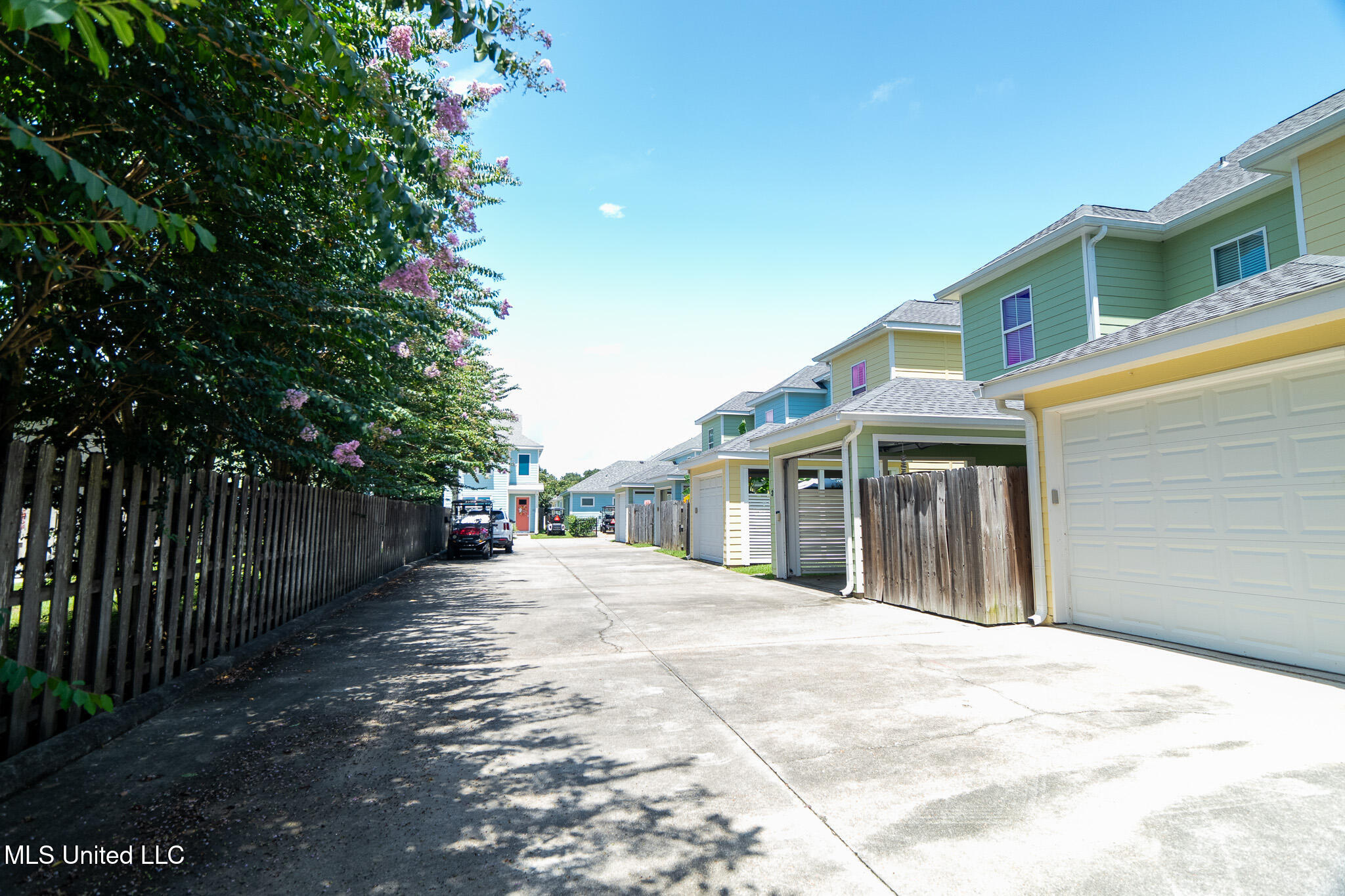 216 Carre Court Property Photo 6