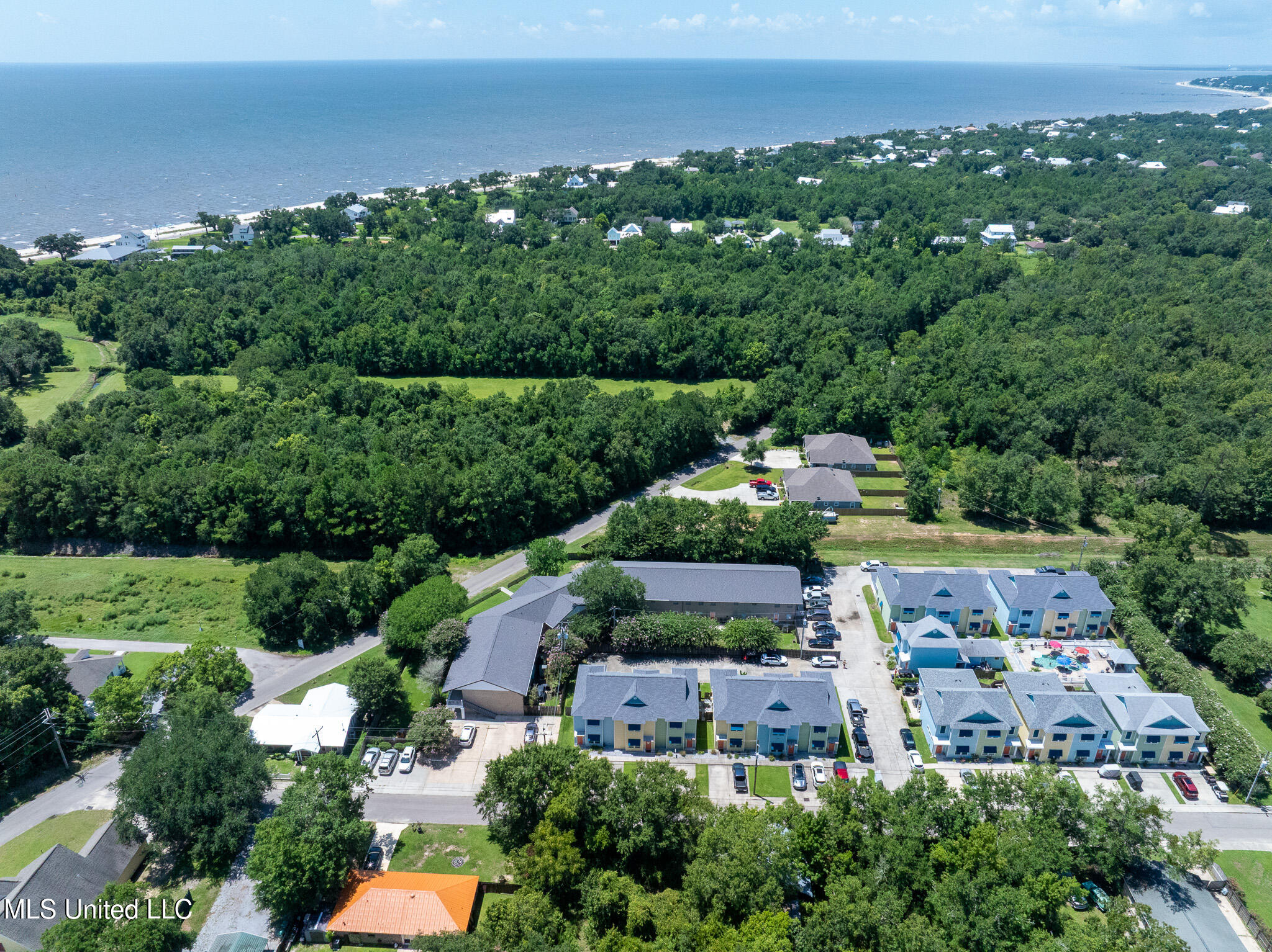 216 Carre Court Property Photo 23