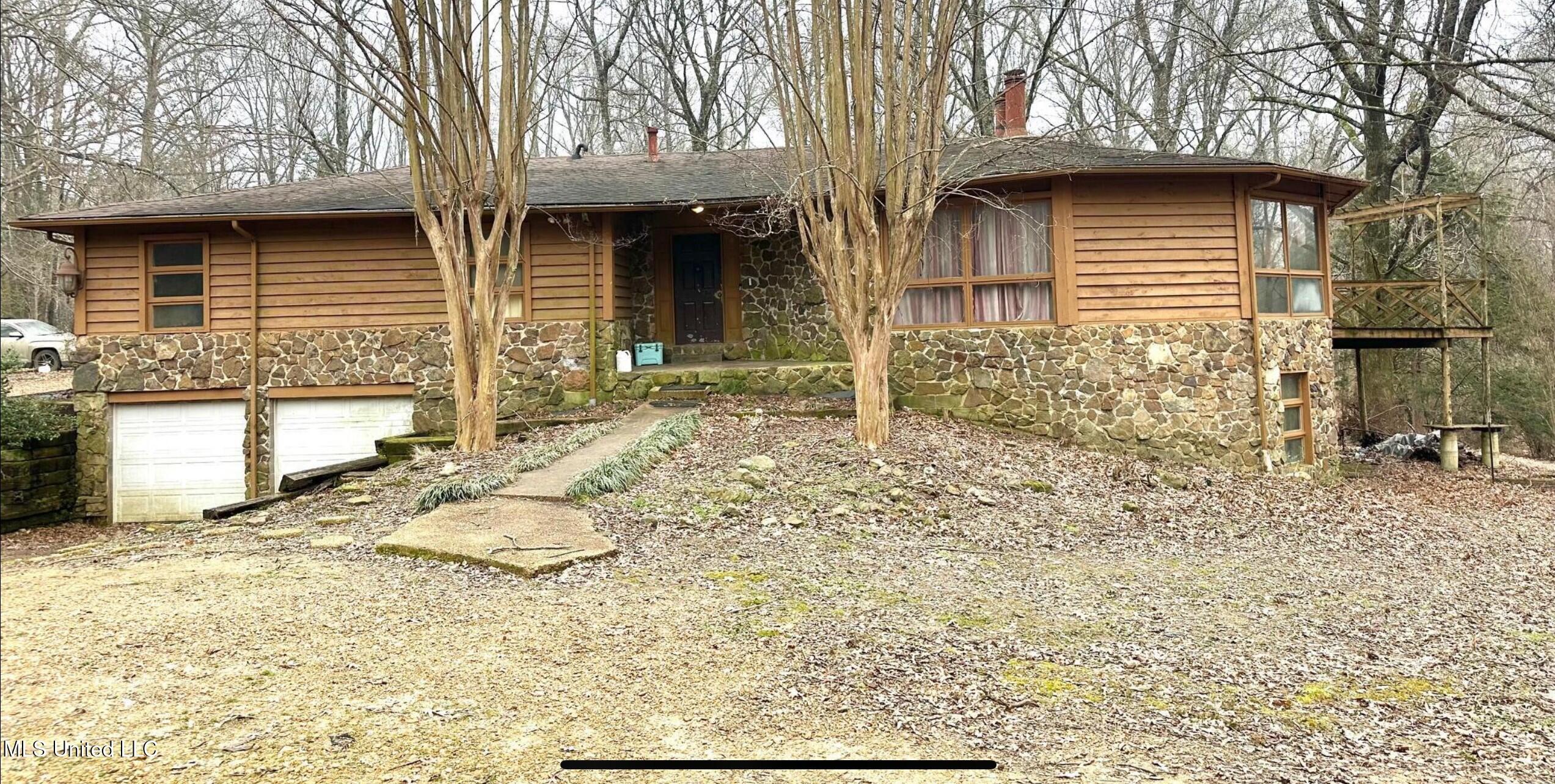 161 Christian College Road Property Photo 1