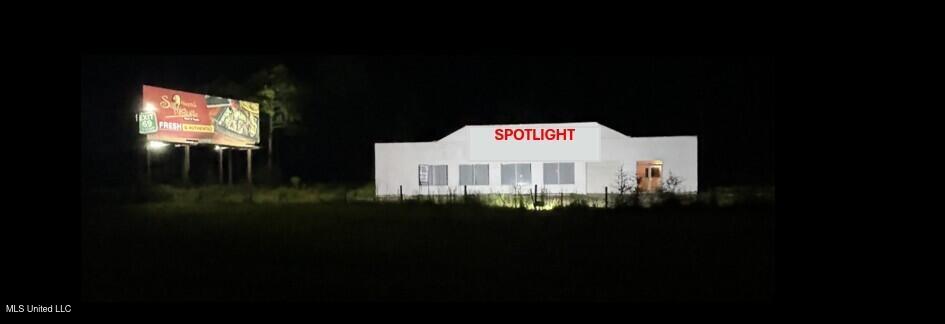 6500 Baker Road Property Photo 1