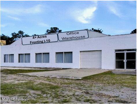 6500 Baker Road Property Photo 2