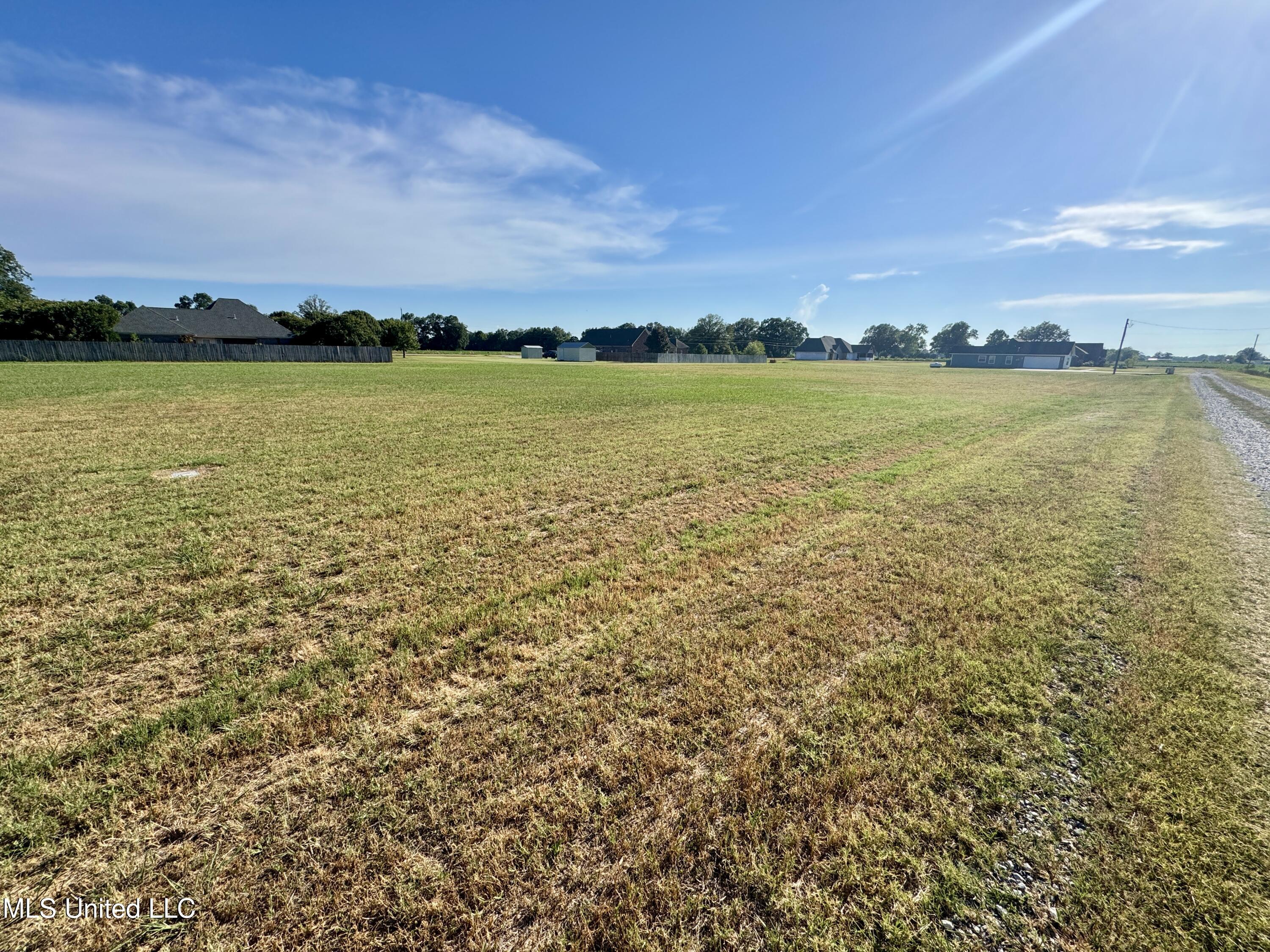 Bayou Cove Estates Property Photo 3