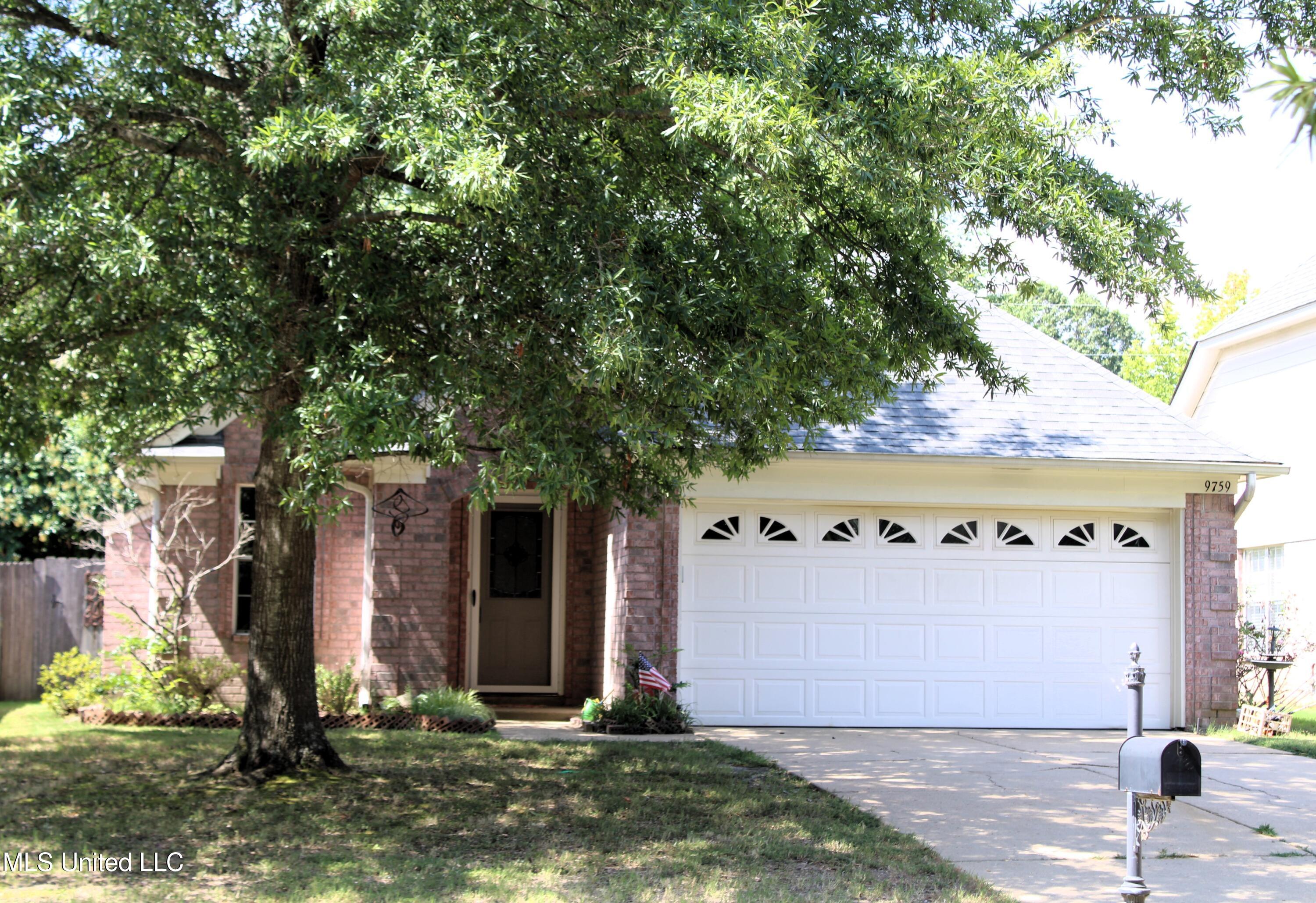 9759 Pigeon Roost Park Circle Property Photo 1