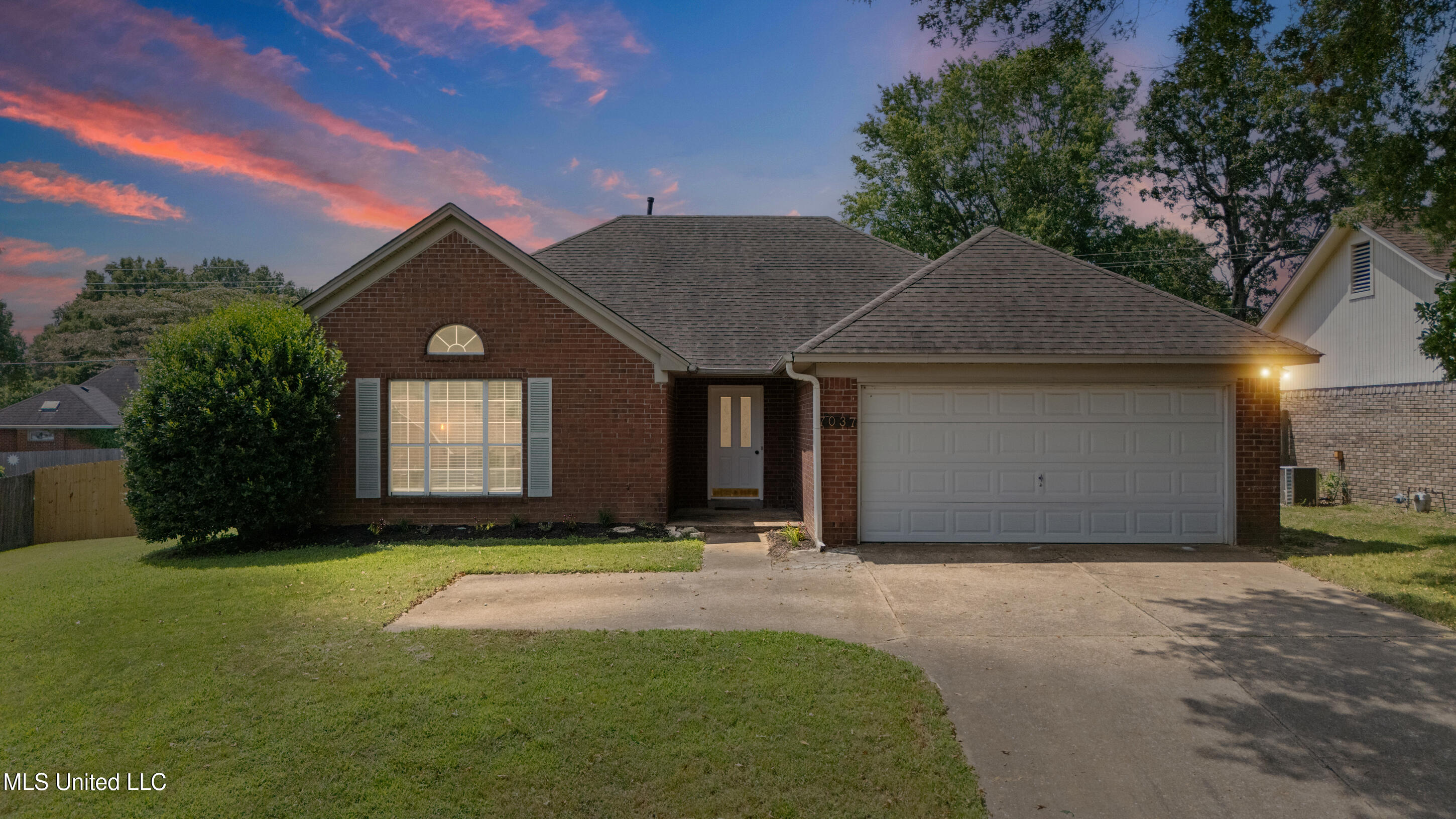 7037 Cedardale Road Property Photo 1
