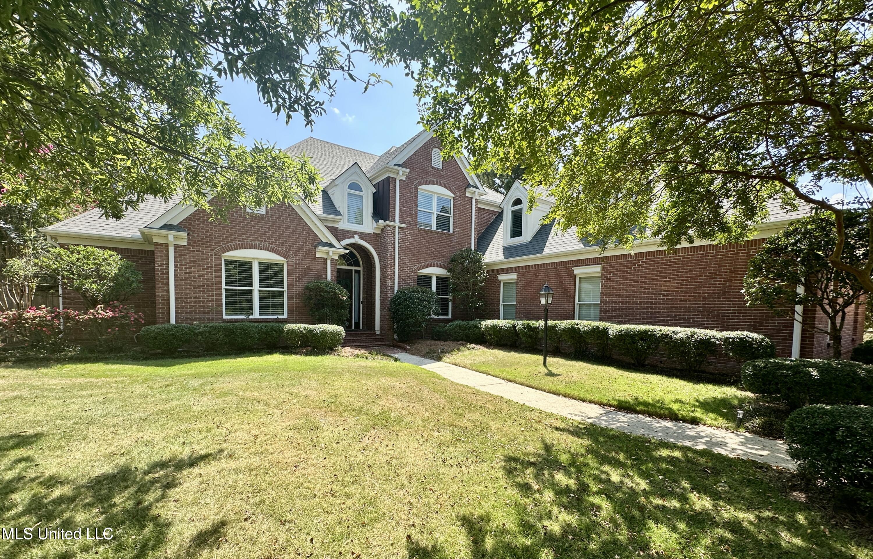 127 Dunleith Way Property Photo 1
