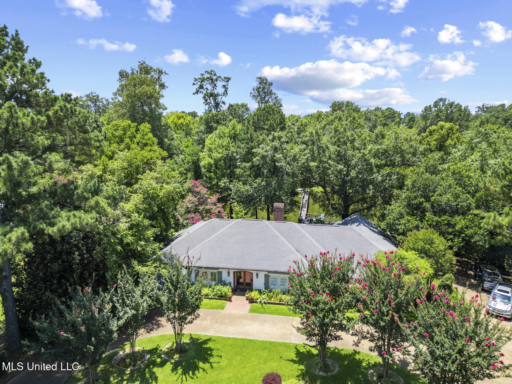 127 Winged Foot Circle Property Photo 7