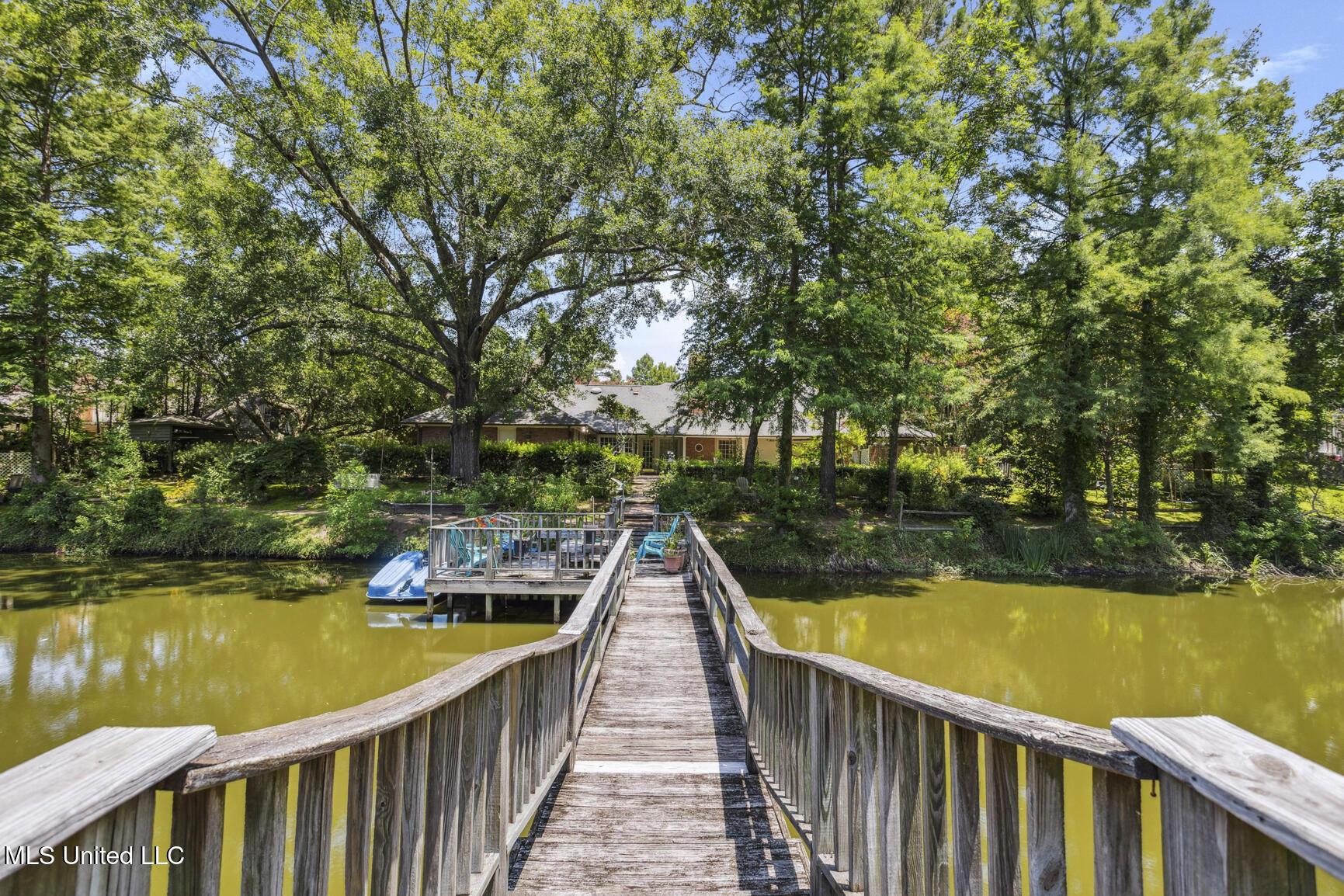127 Winged Foot Circle Property Photo 40