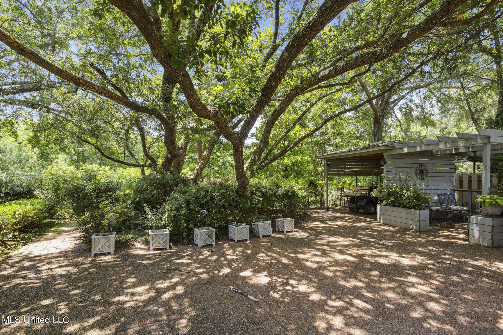 127 Winged Foot Circle Property Photo 45