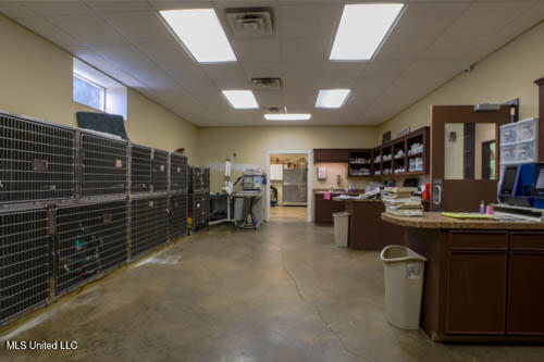 1660 Us-49 Property Photo 14