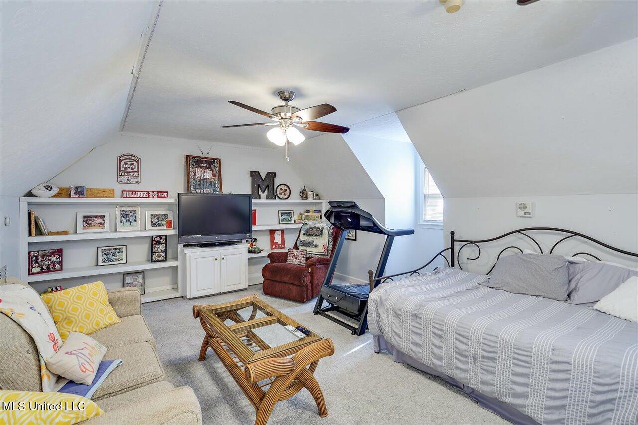1700 Dunn Pease Road Property Photo 46
