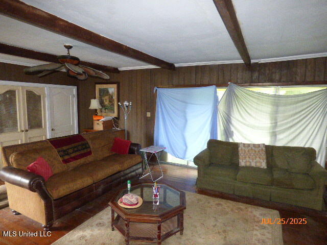 206 Pine Street Property Photo 13