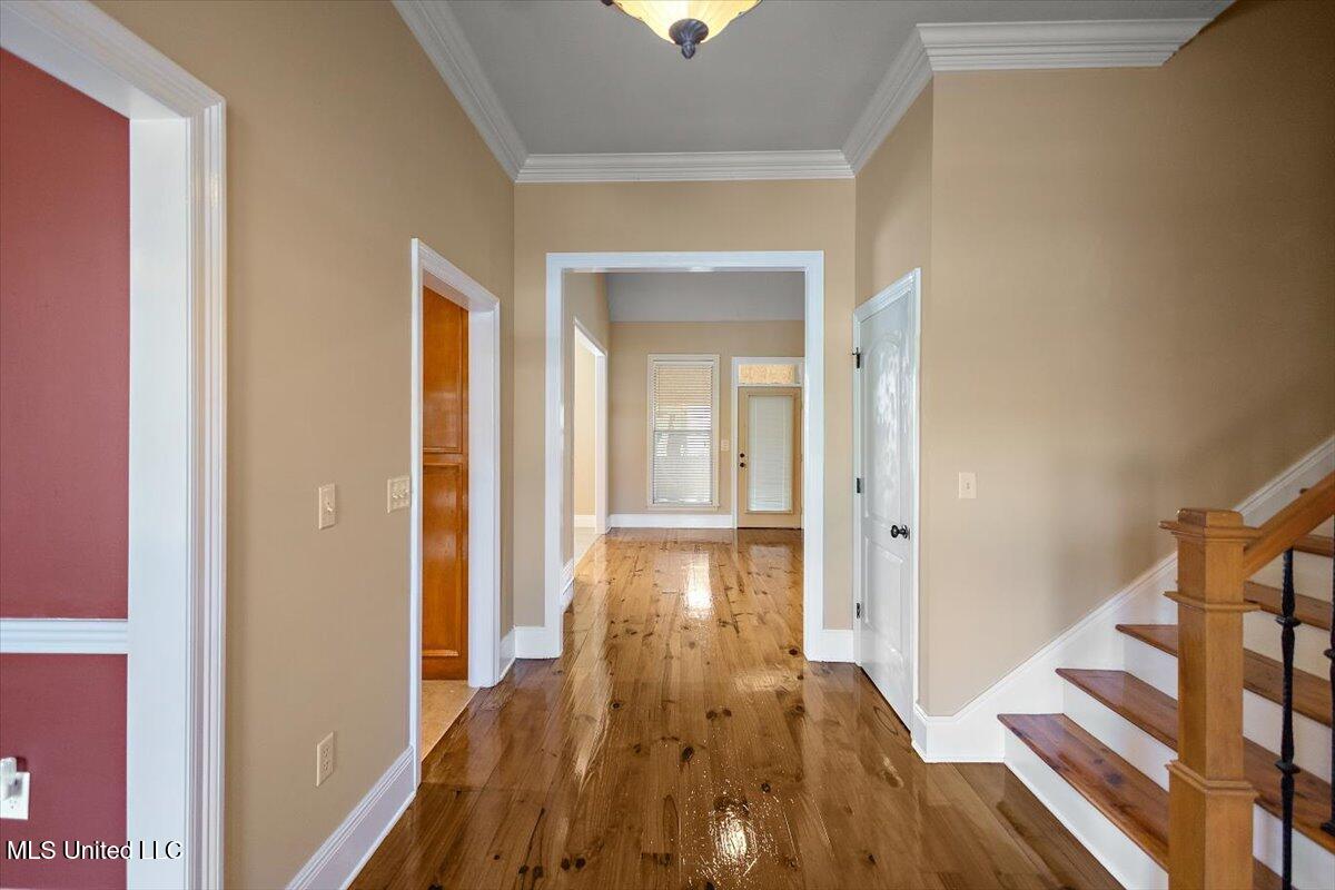 115 Provonce Park Property Photo 7