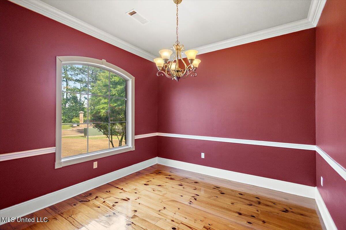 115 Provonce Park Property Photo 9