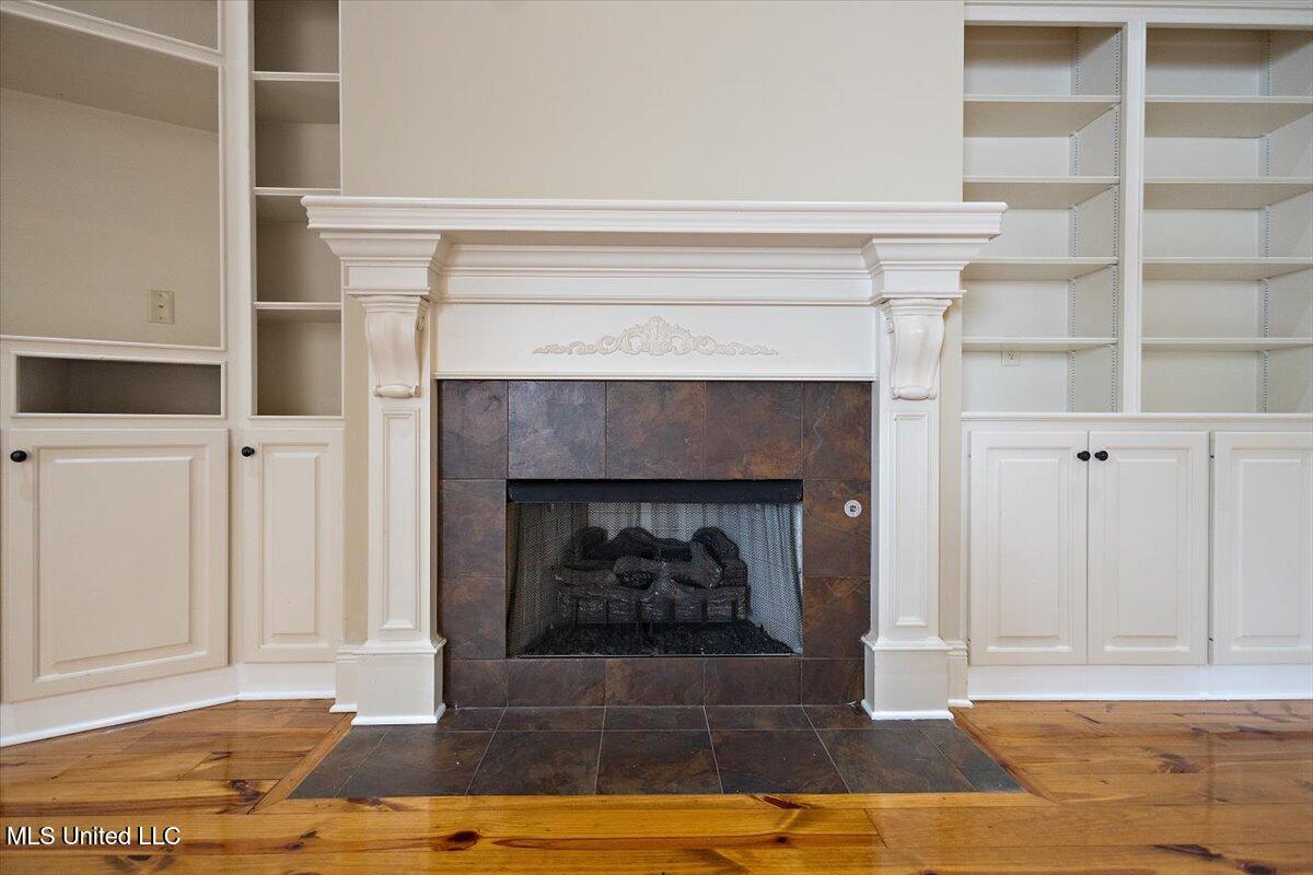 115 Provonce Park Property Photo 13