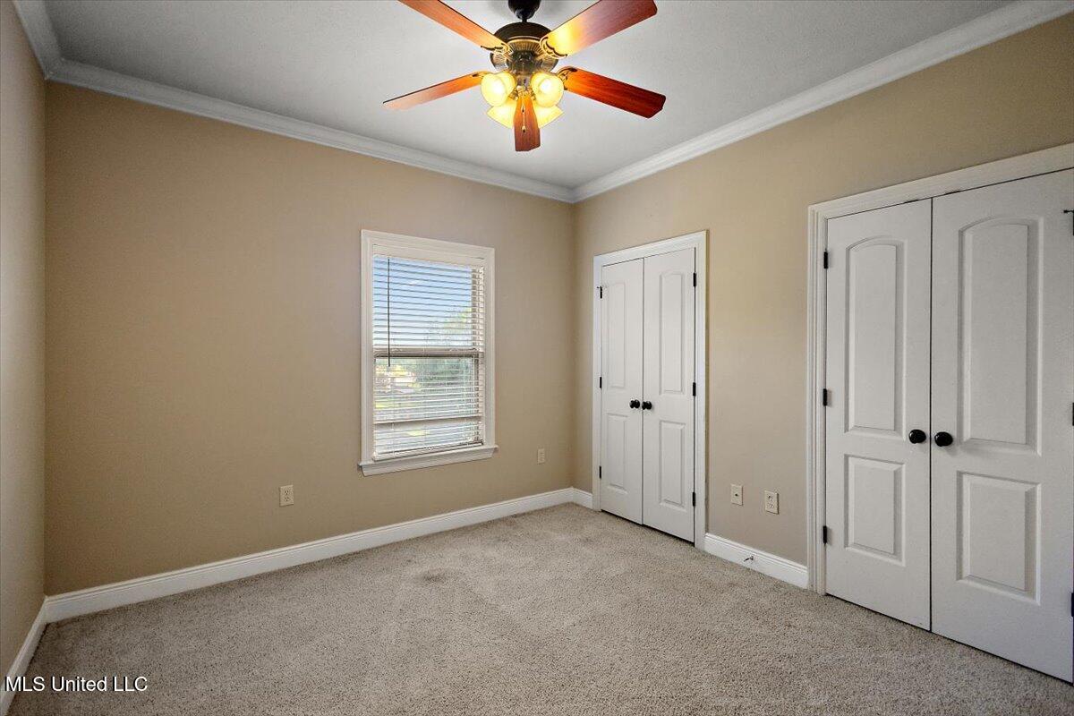 115 Provonce Park Property Photo 27