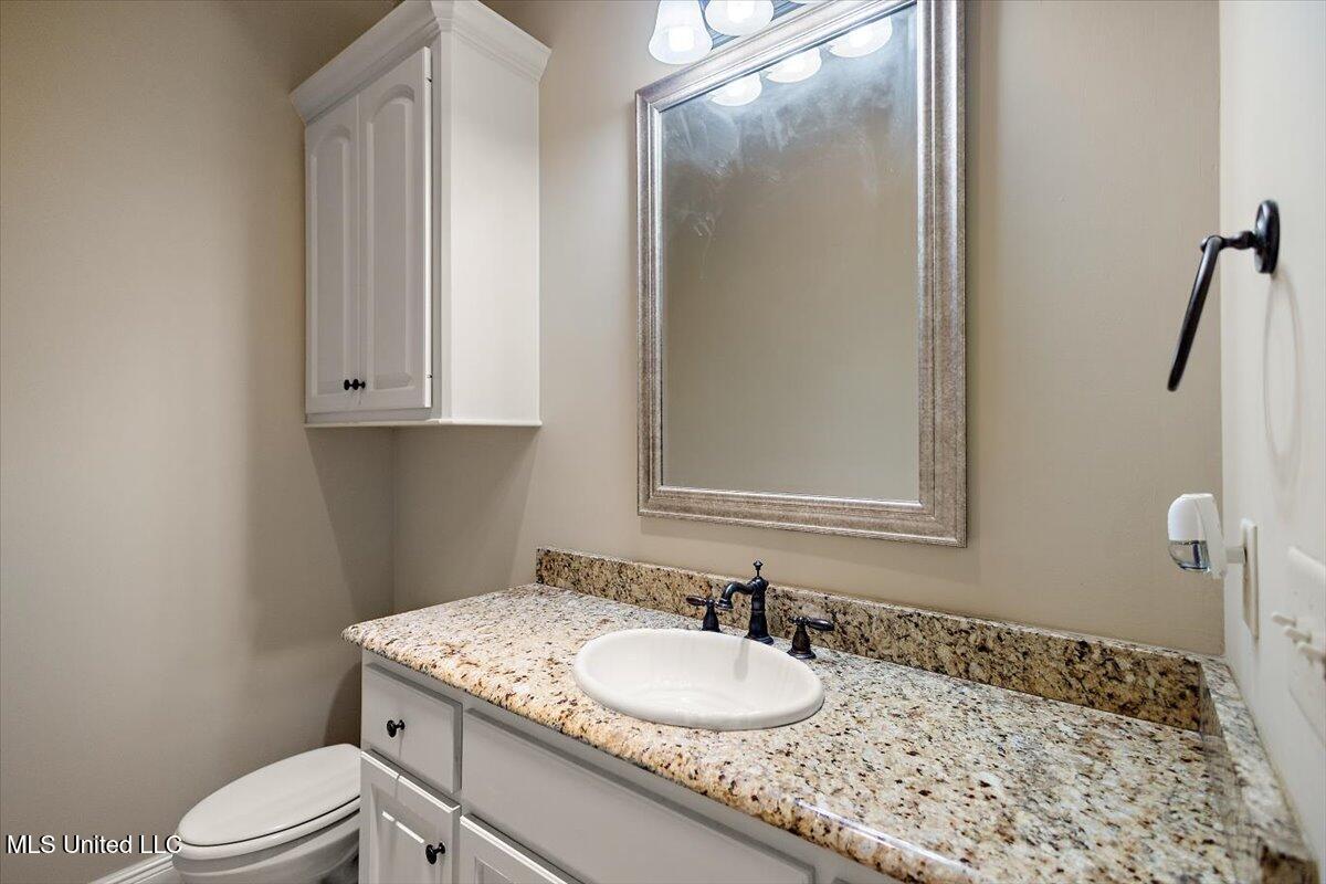 115 Provonce Park Property Photo 30