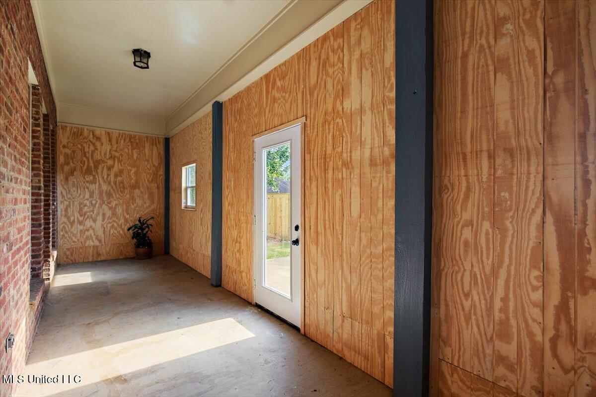 115 Provonce Park Property Photo 32