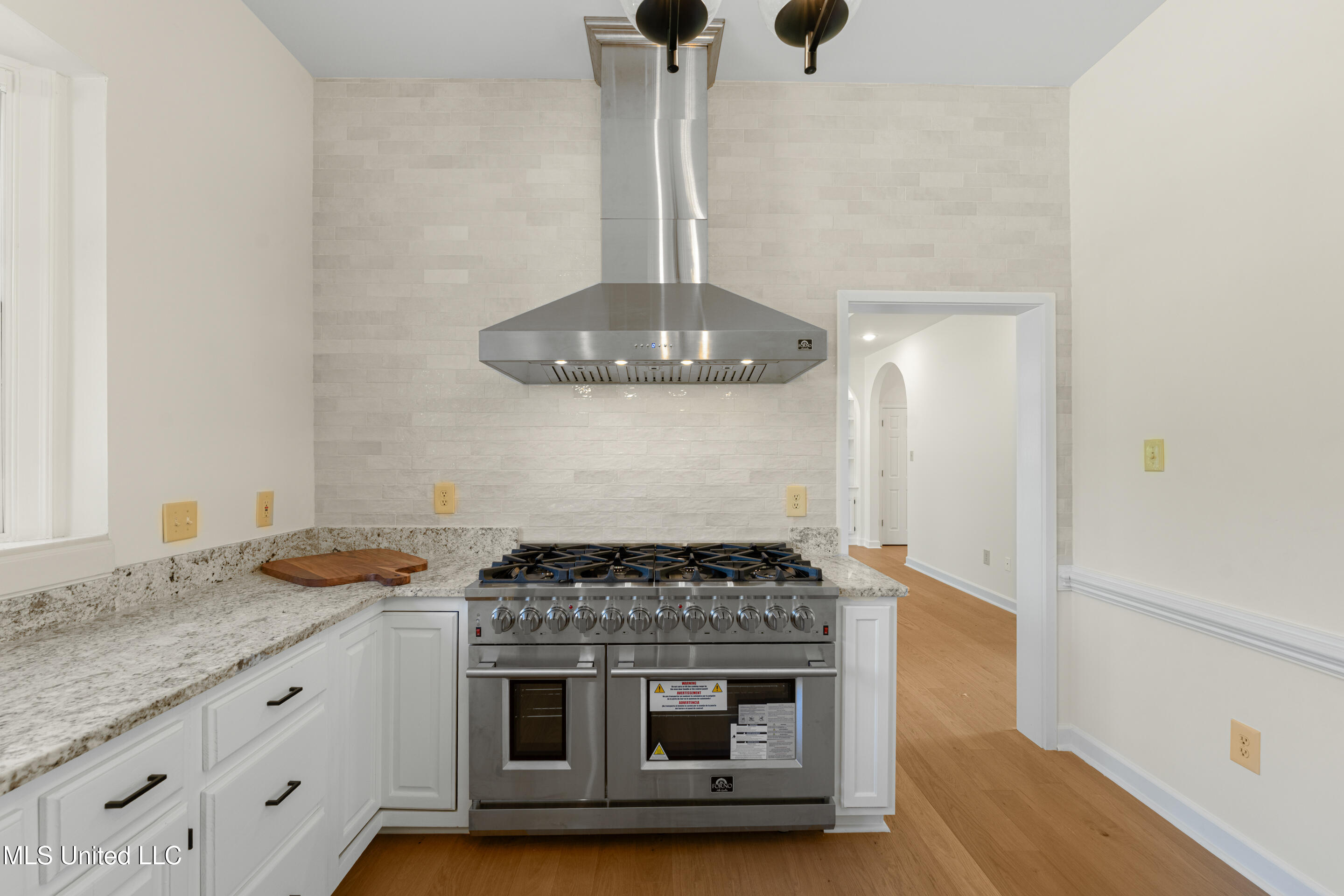 5035 Saint Andrews Cove Property Photo 5