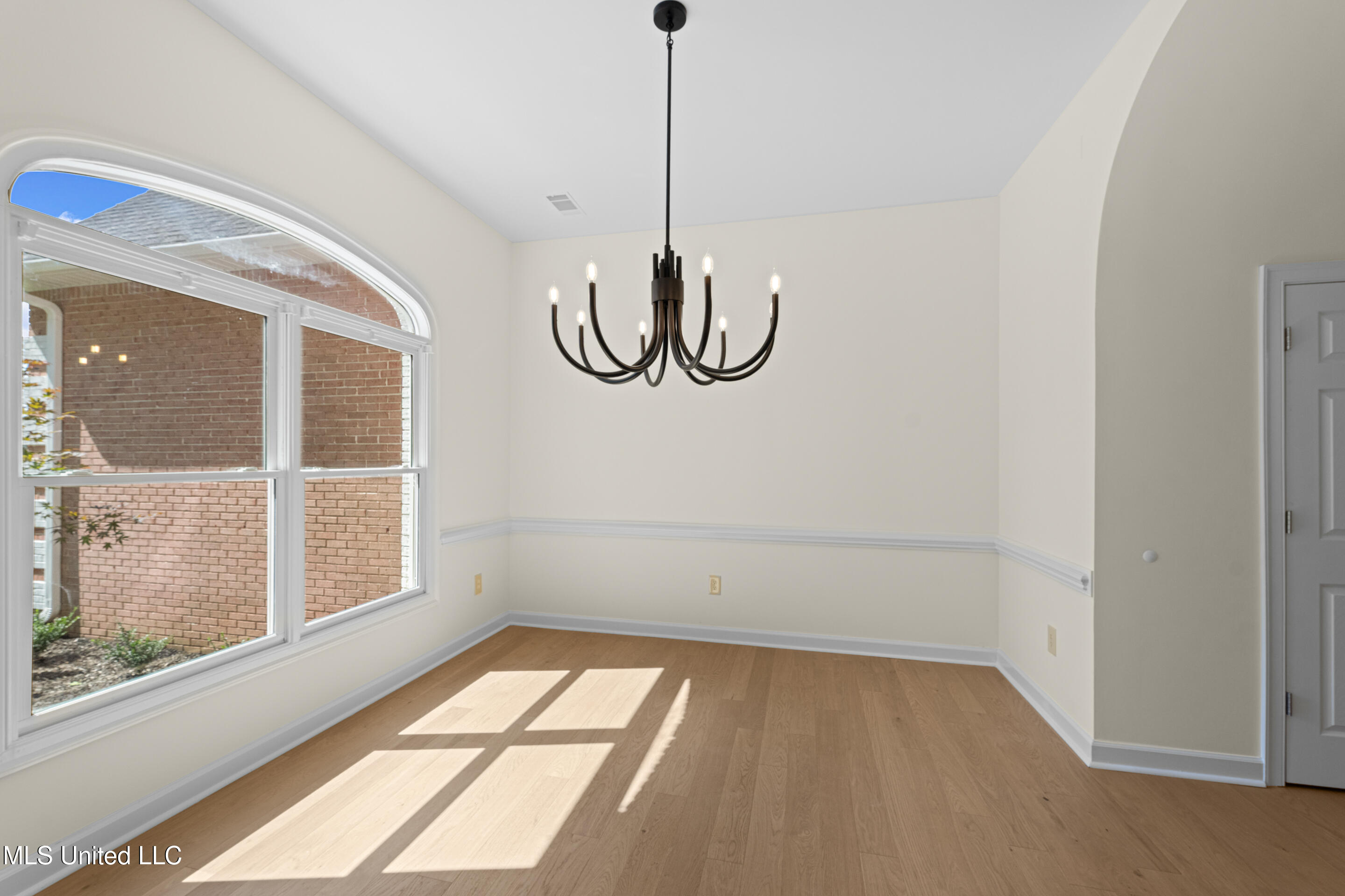 5035 Saint Andrews Cove Property Photo 14