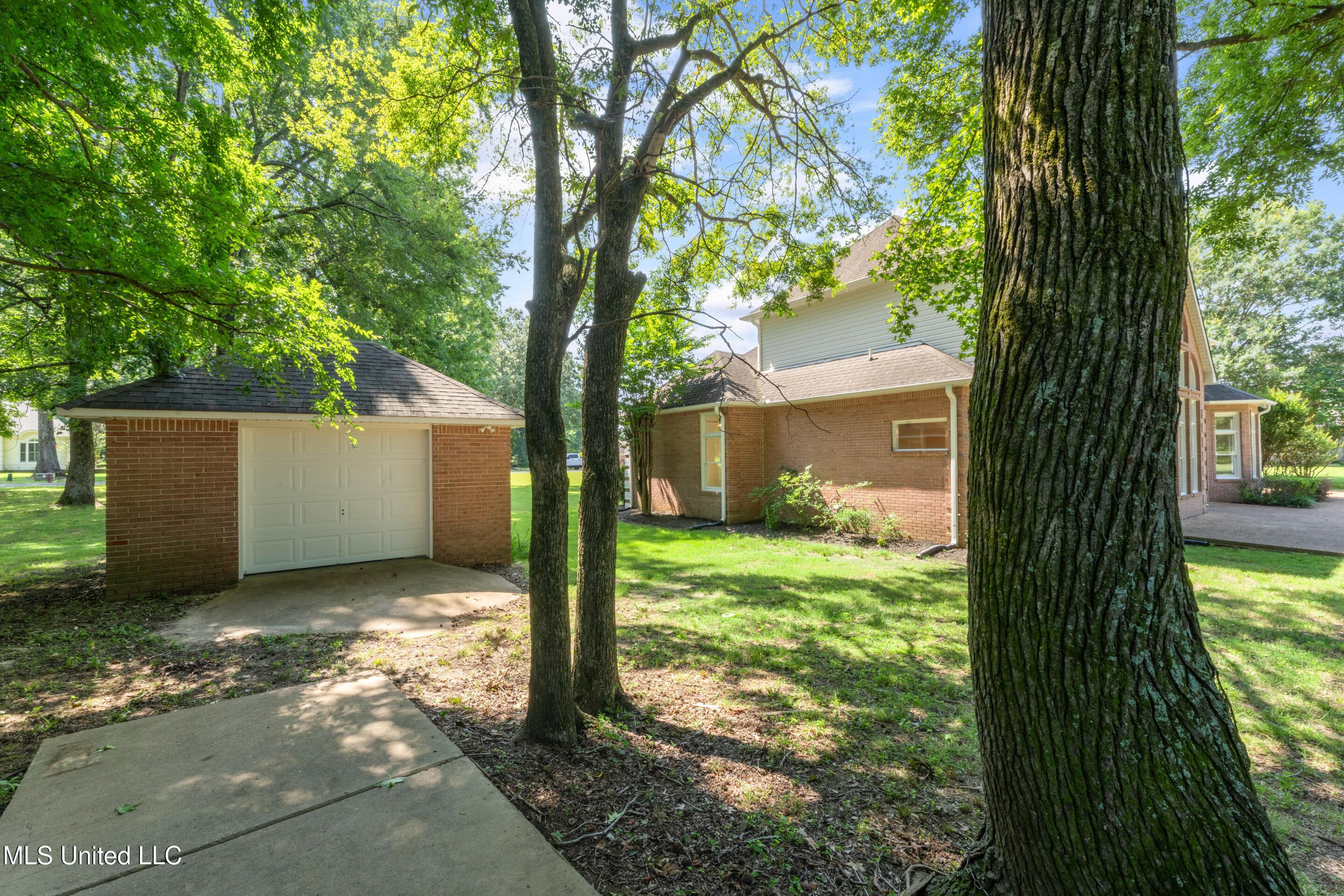 5035 Saint Andrews Cove Property Photo 39