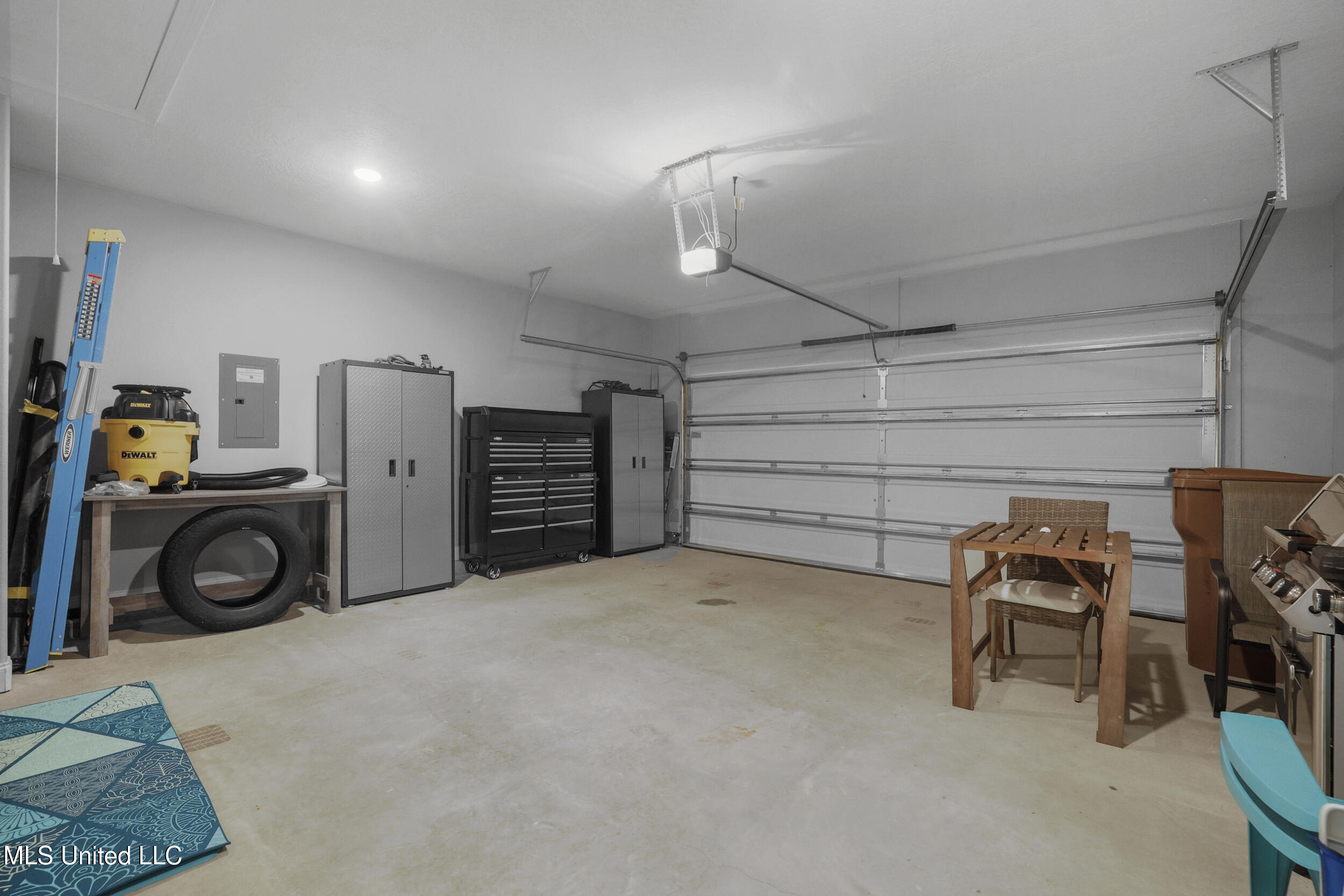 121 Grande View Drive Property Photo 55