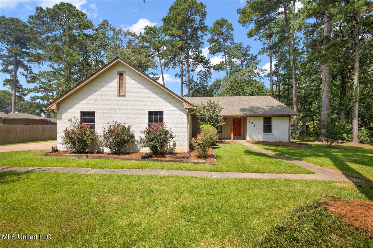 103 Camelia Place Property Photo 1