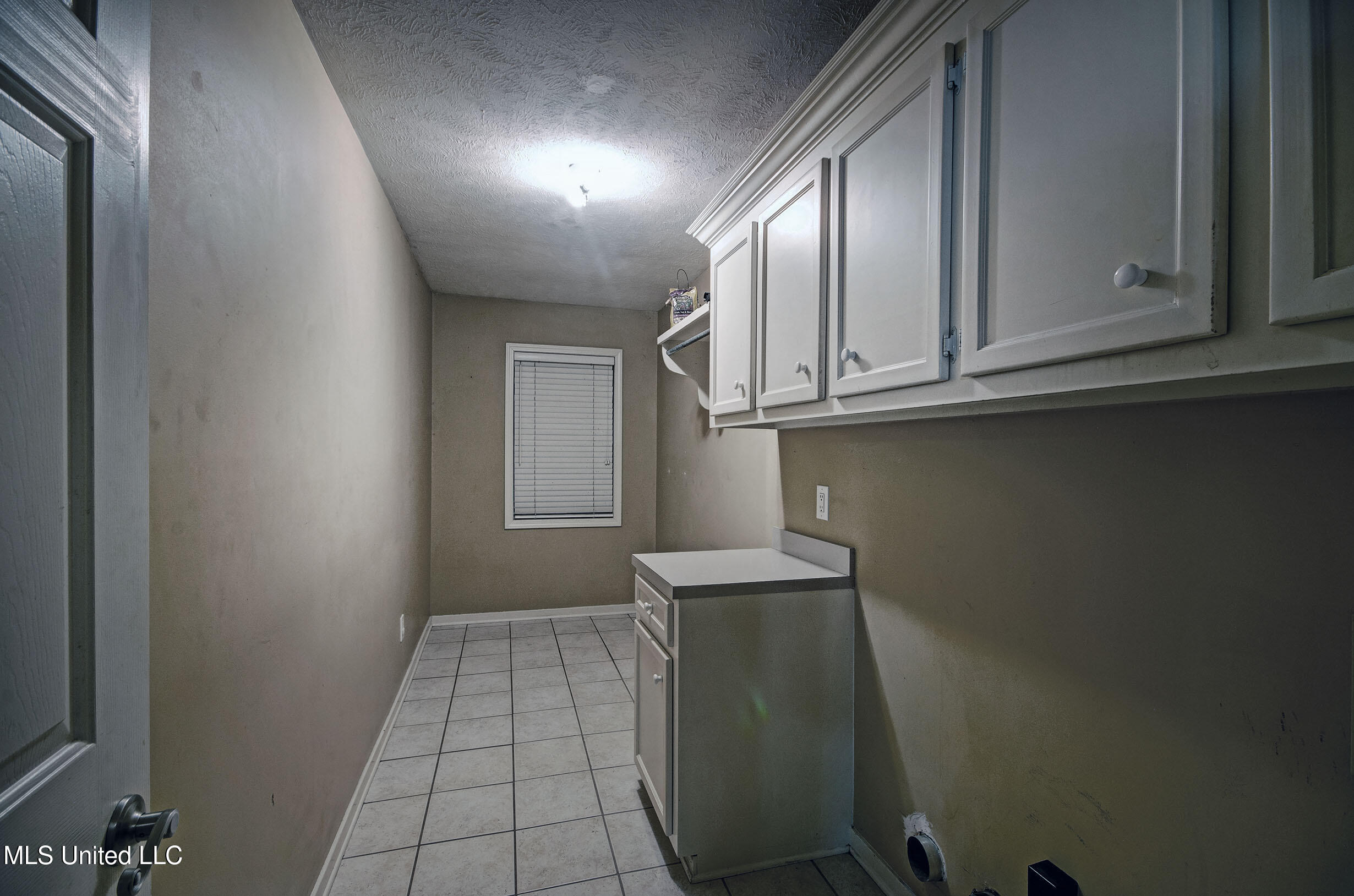 557 Spring Hill Drive Property Photo 13