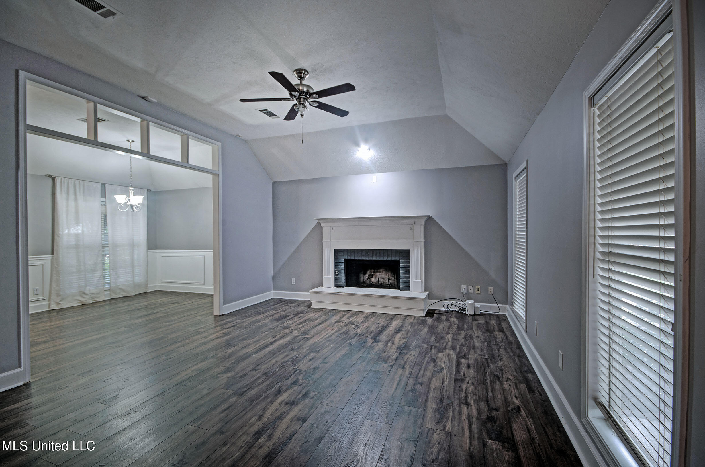 557 Spring Hill Drive Property Photo 14