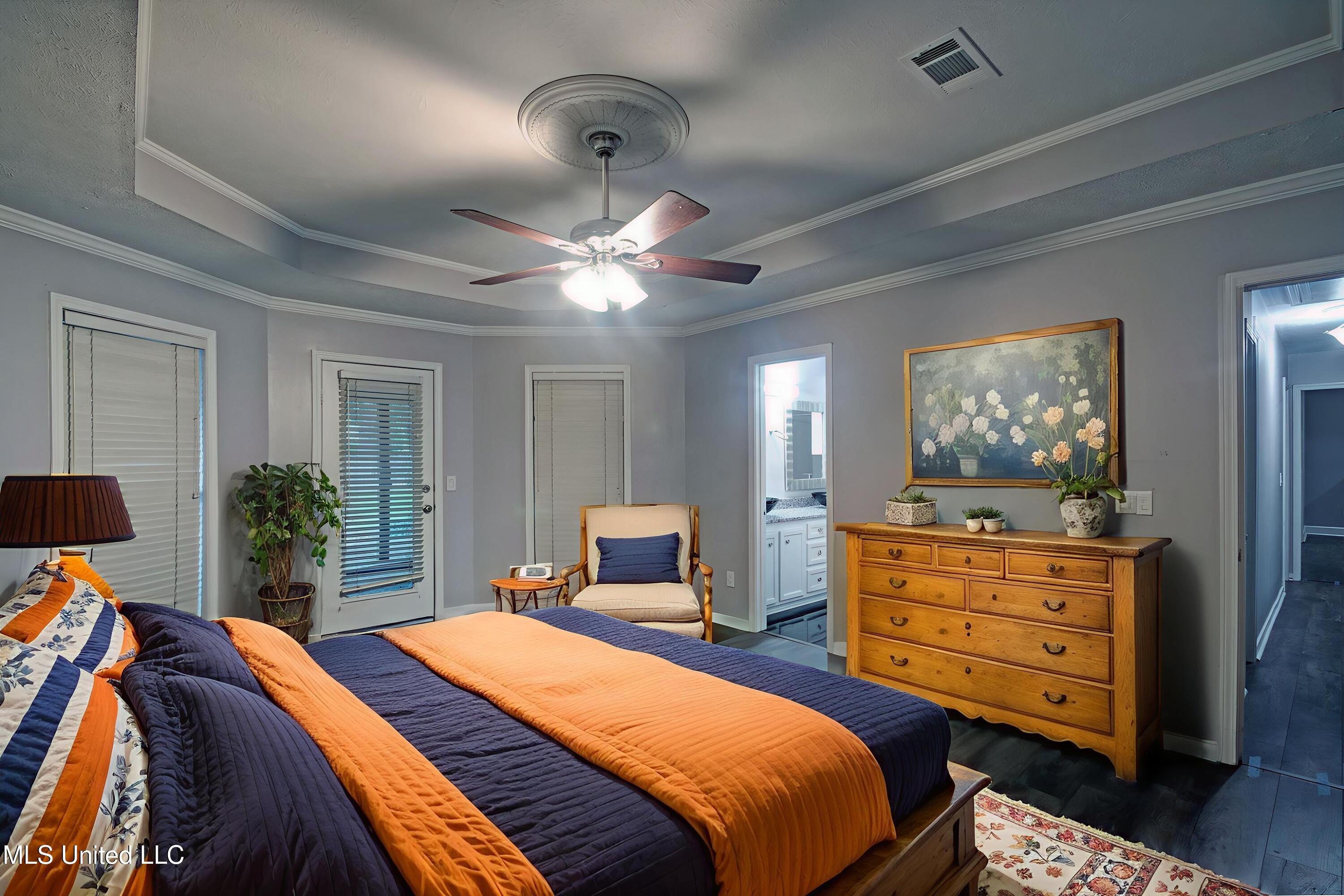 557 Spring Hill Drive Property Photo 24