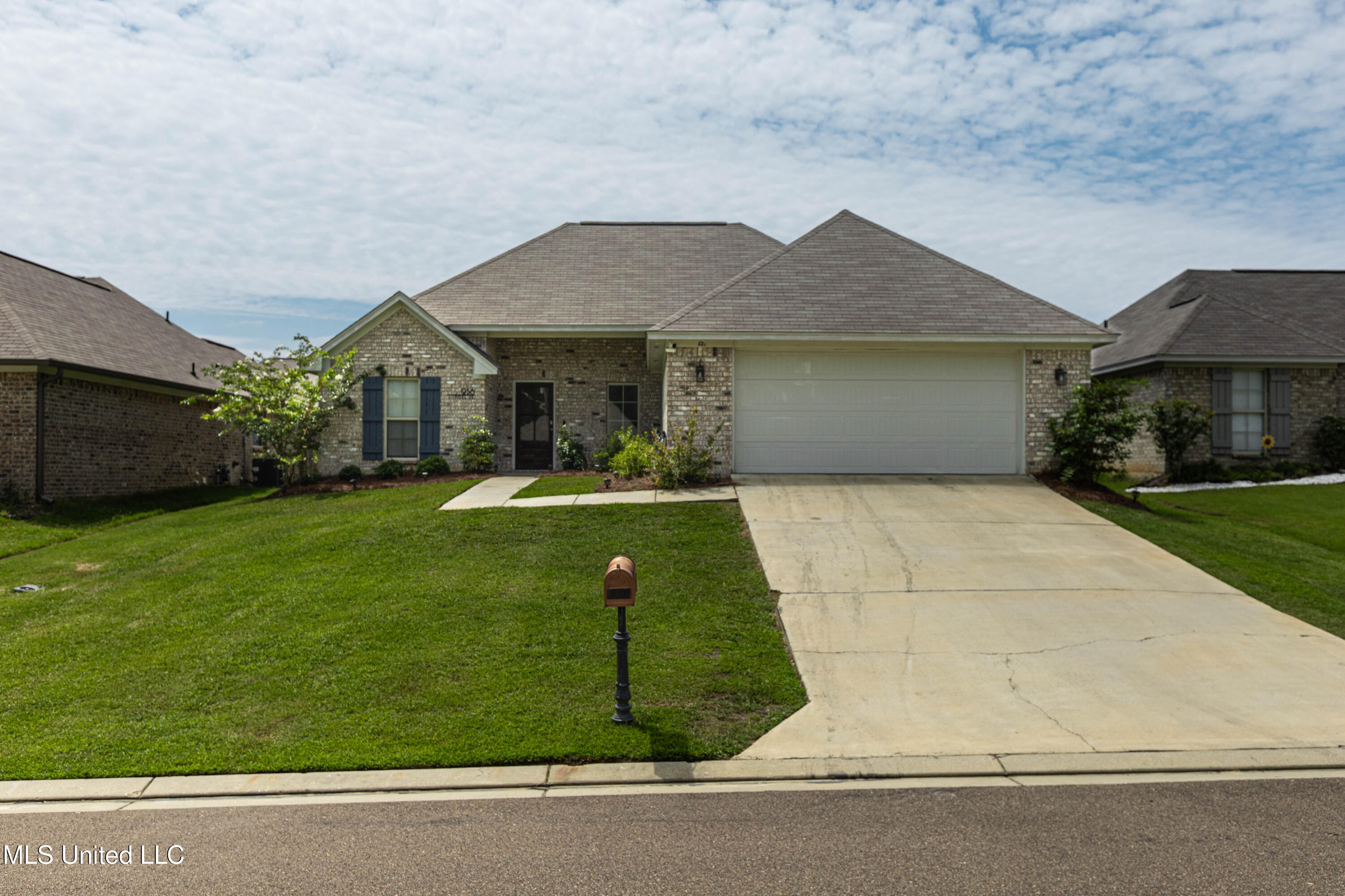 938 Filmore Drive Property Photo 1