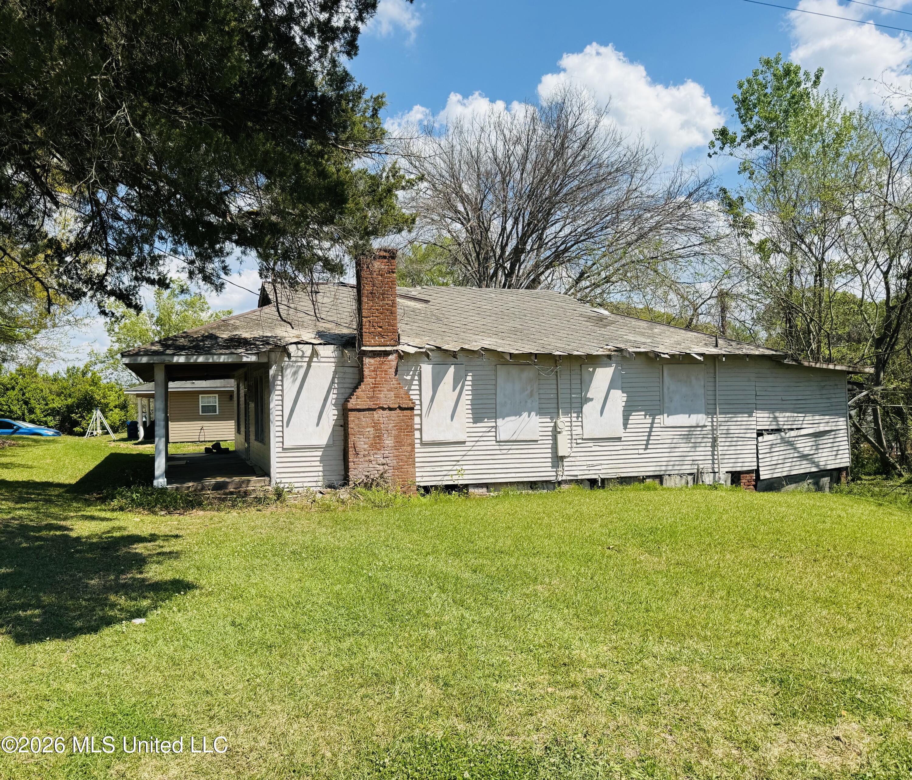 1117 Martin Luther King Jr Street Property Photo 14
