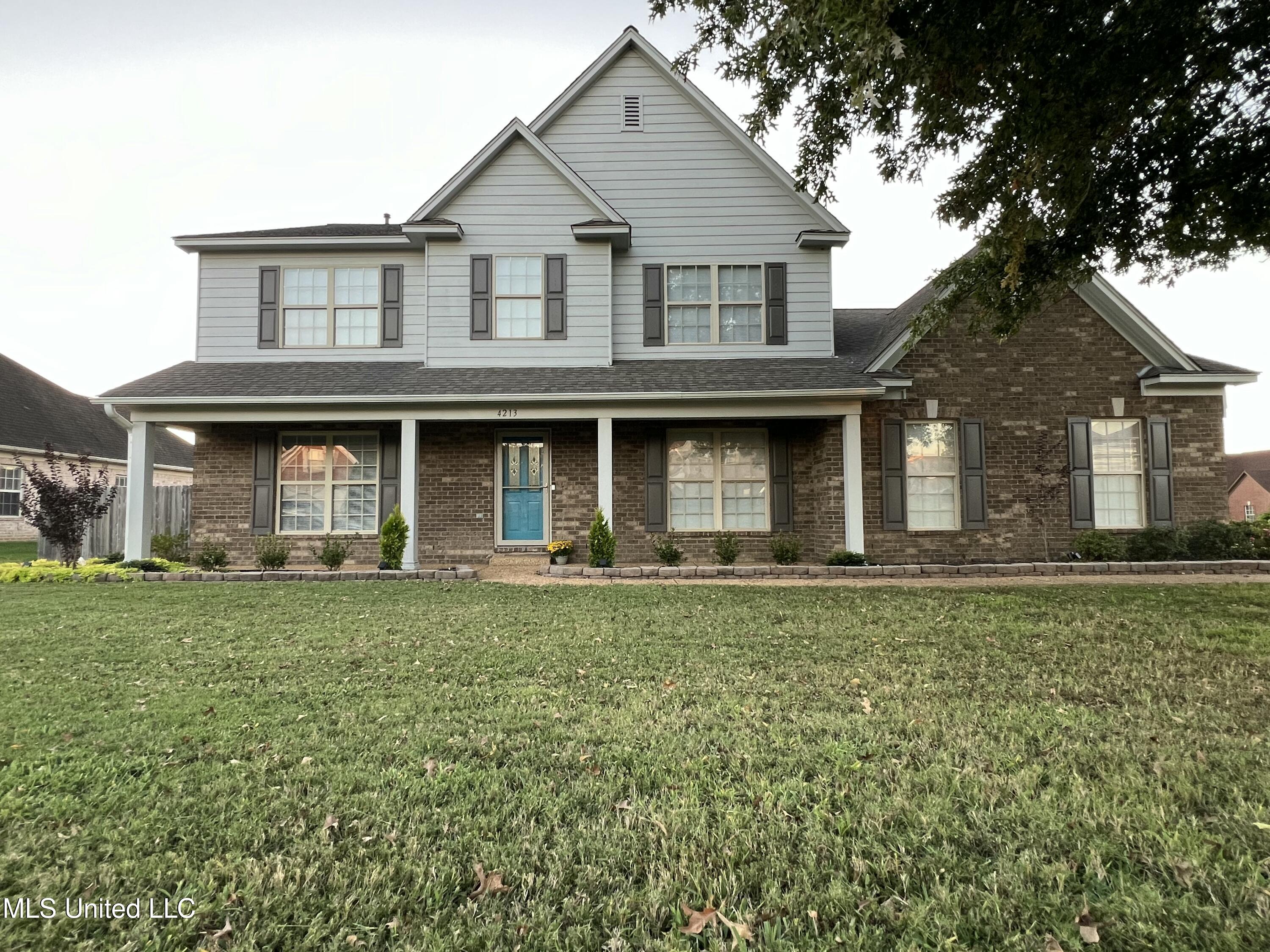 4213 Sidlehill Drive Property Photo 1