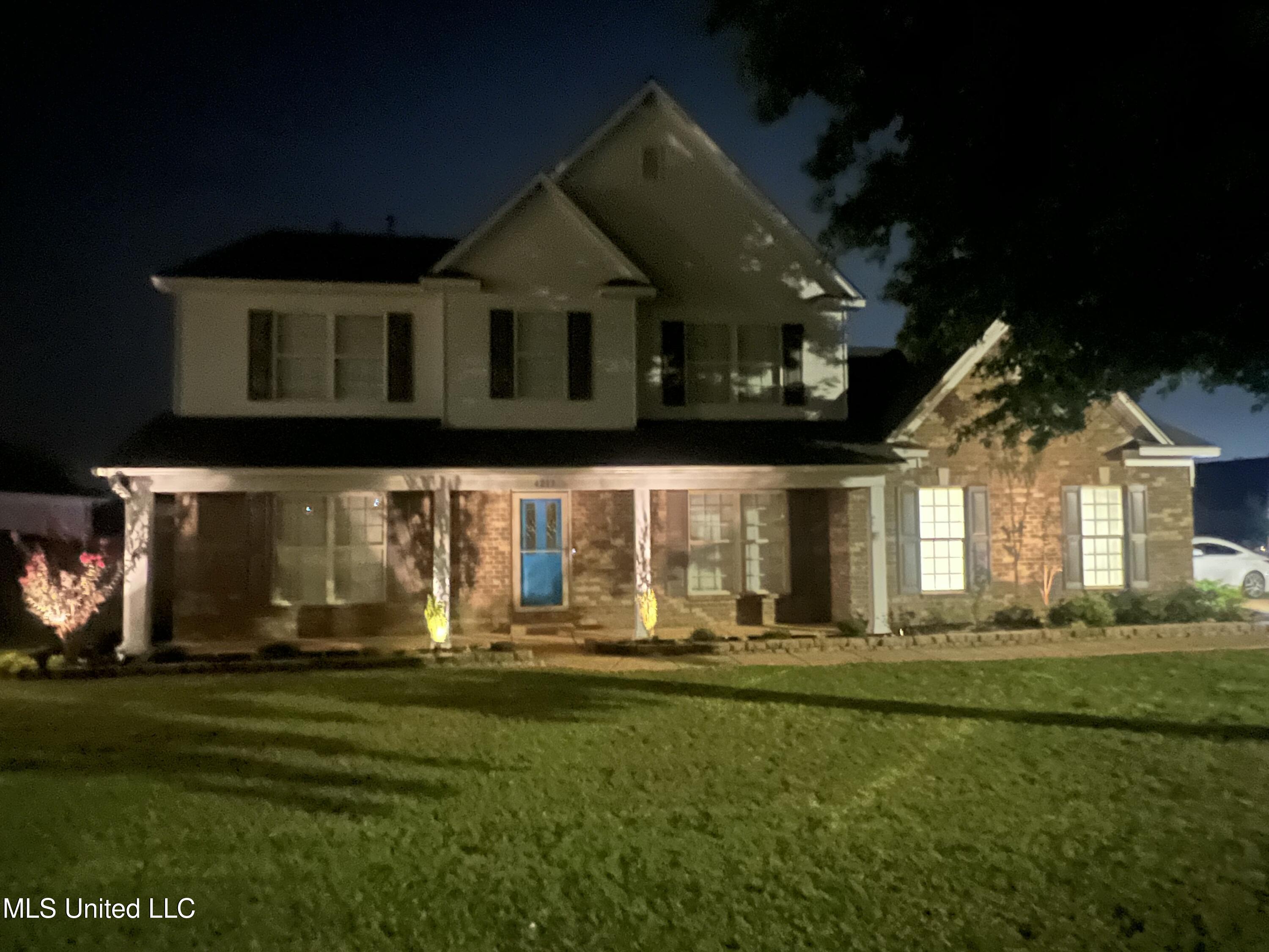 4213 Sidlehill Drive Property Photo 38