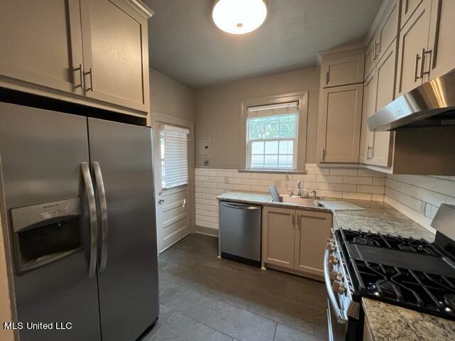 1710 Lyncrest Avenue Property Photo 5