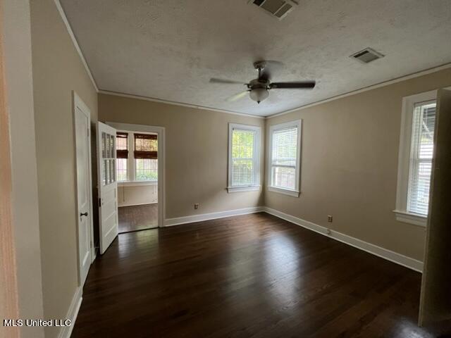 1710 Lyncrest Avenue Property Photo 8