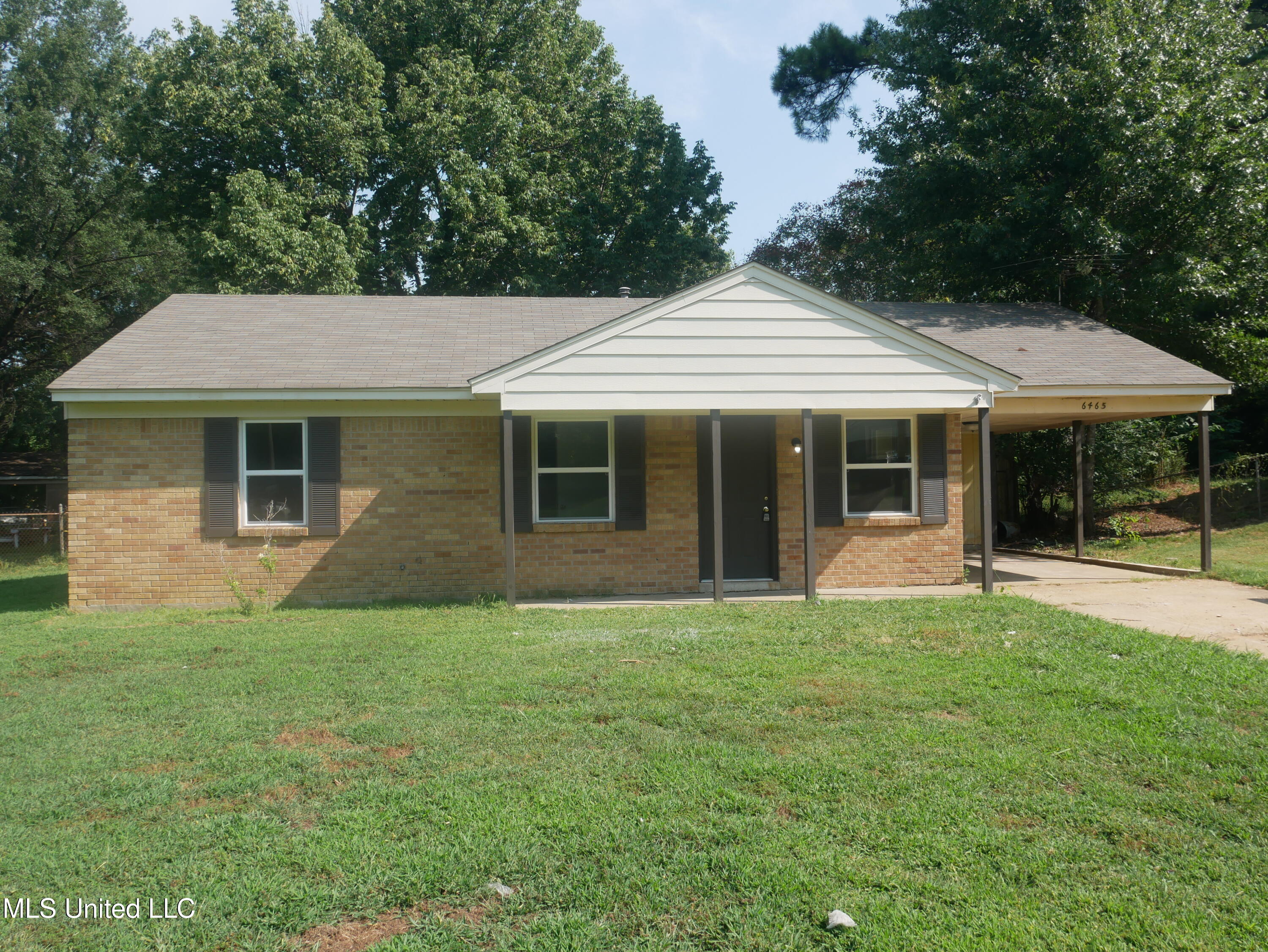 6465 Southbridge Cove Property Photo 1