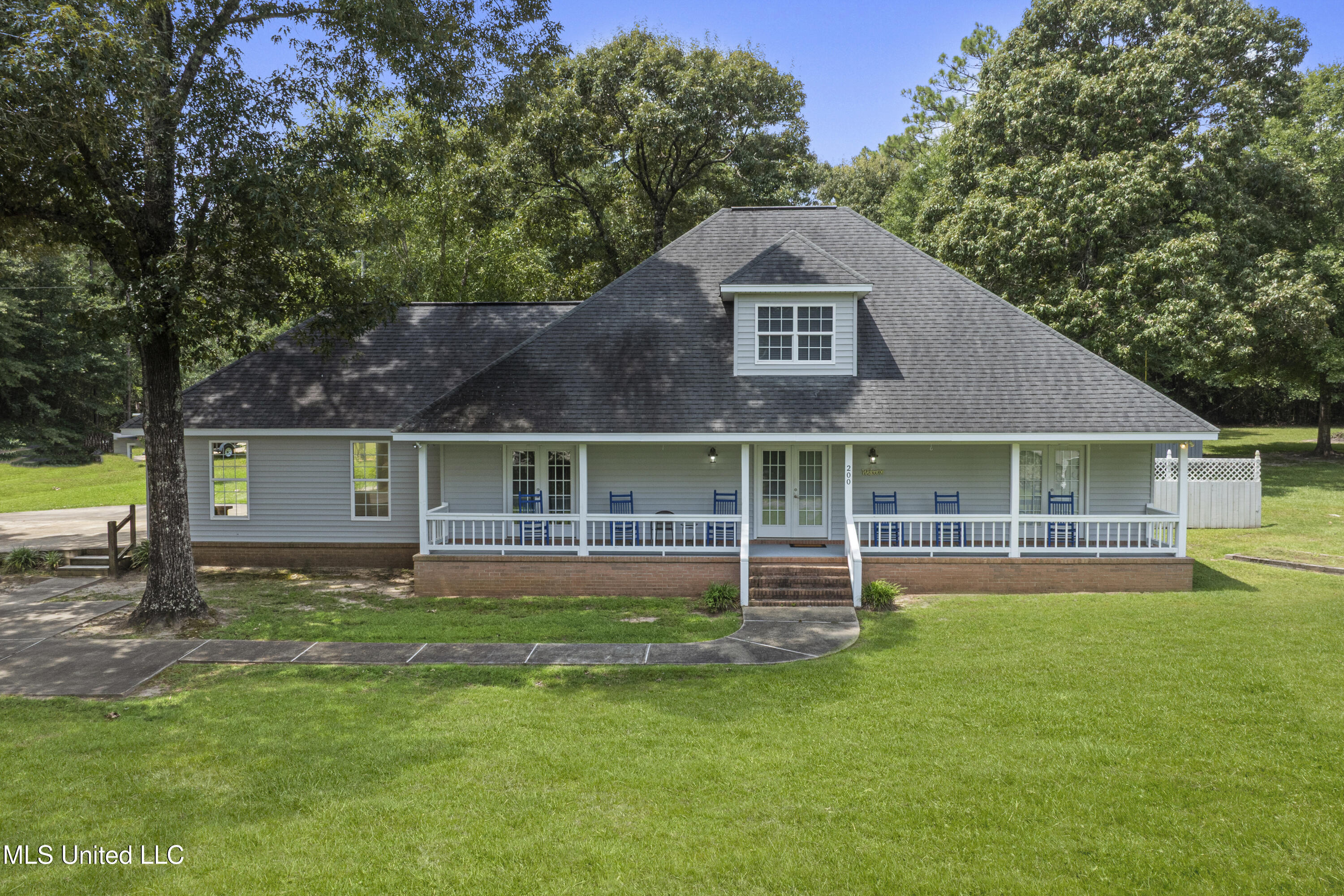 200 Rault Drive