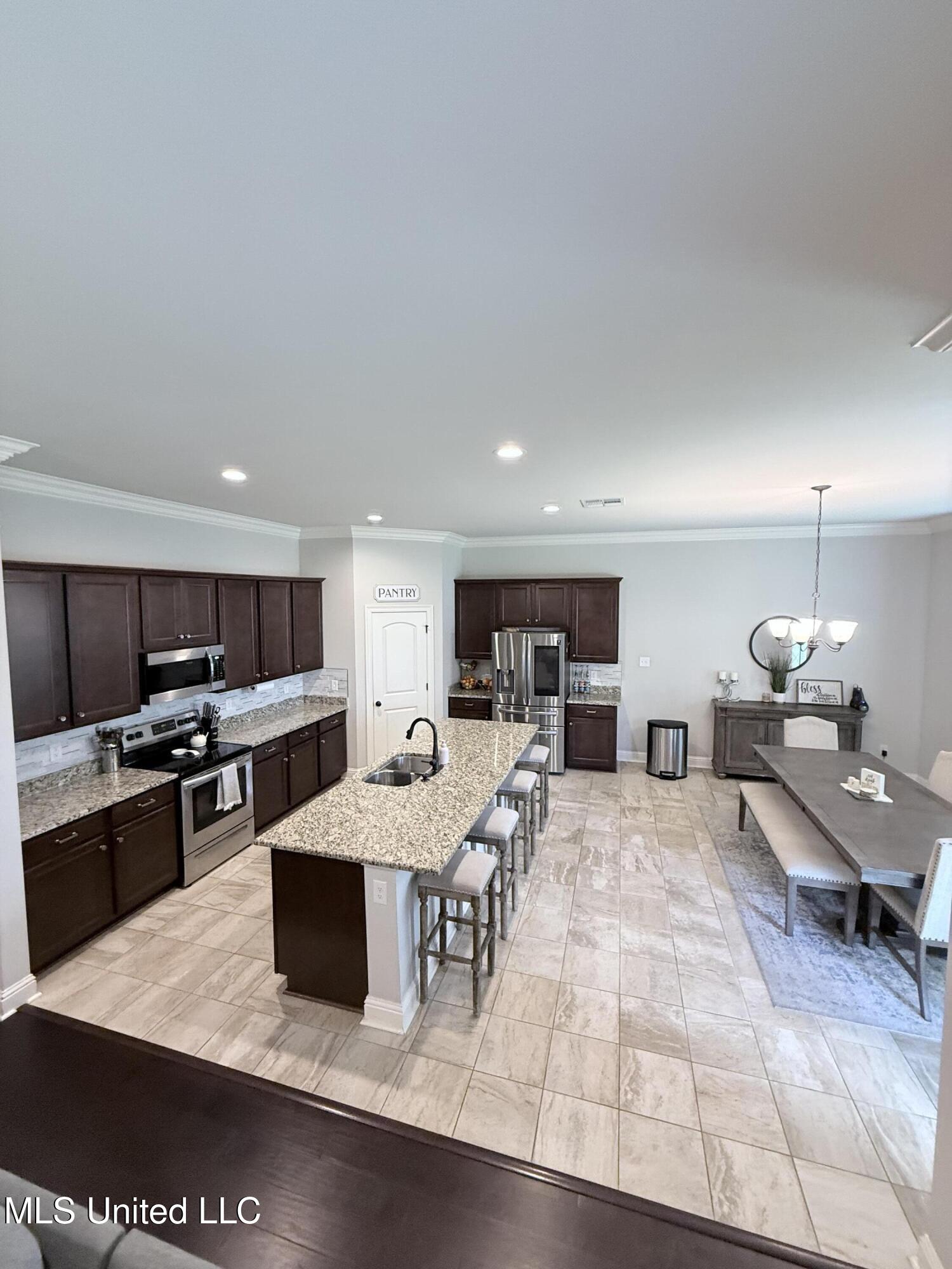 12083 Doc Sheffield Road Property Photo 15