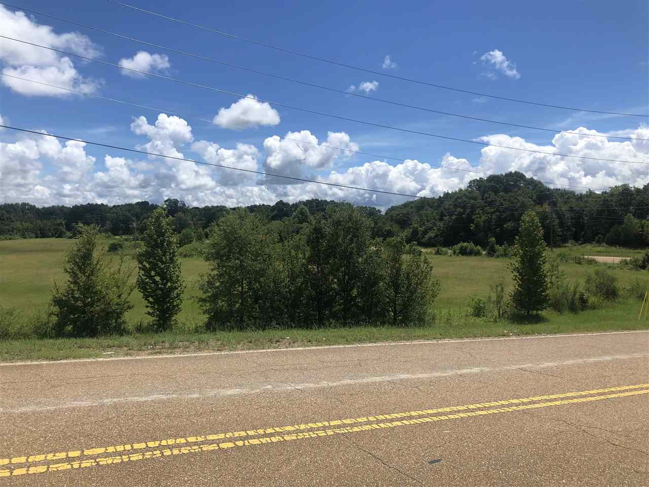 00 Nissan Drive Property Photo 2