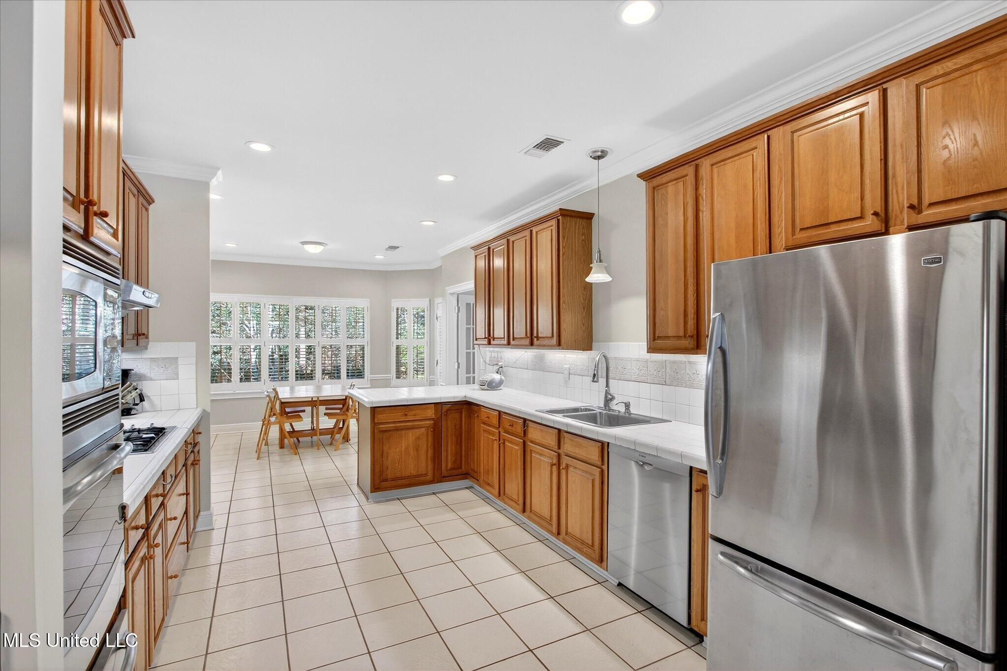 85532 W Diamondhead Drive Property Photo 10