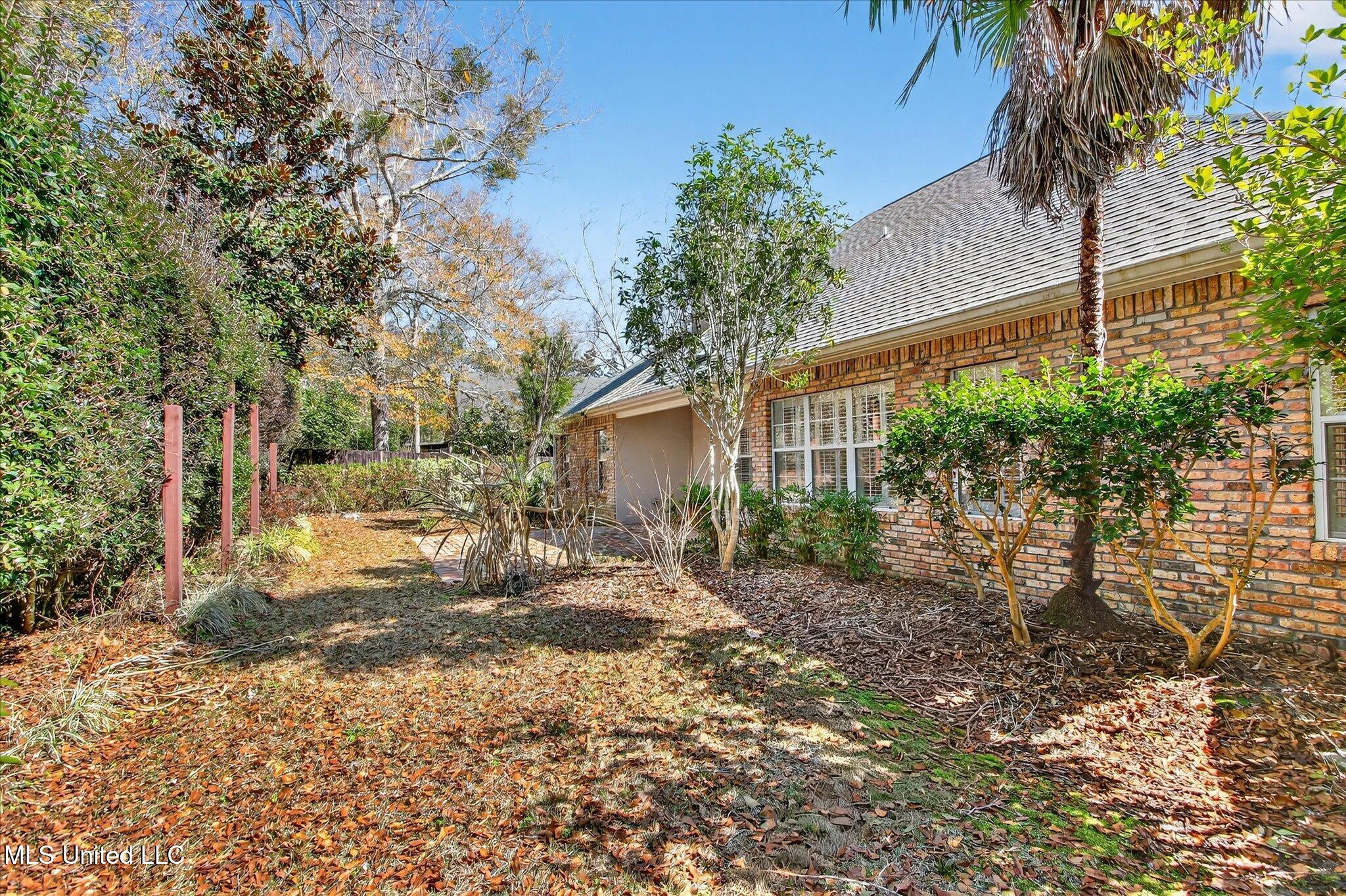 85532 W Diamondhead Drive Property Photo 40