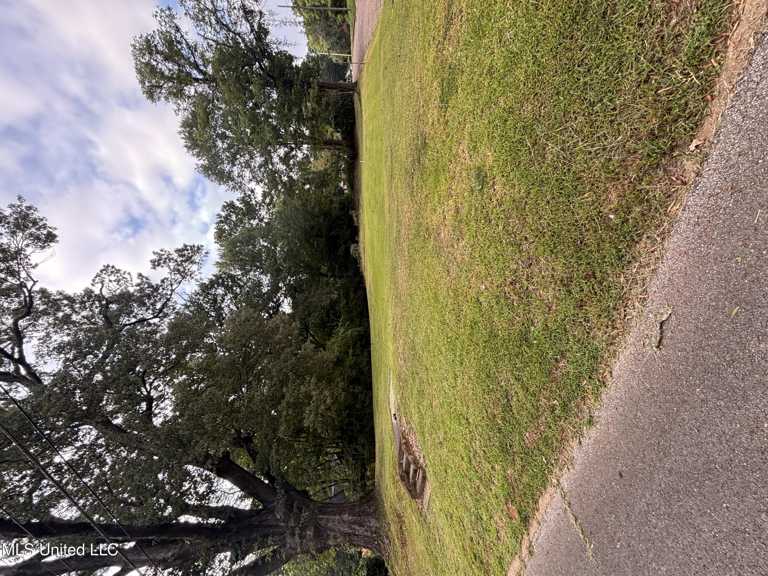 400 Alabama Street Property Photo 1