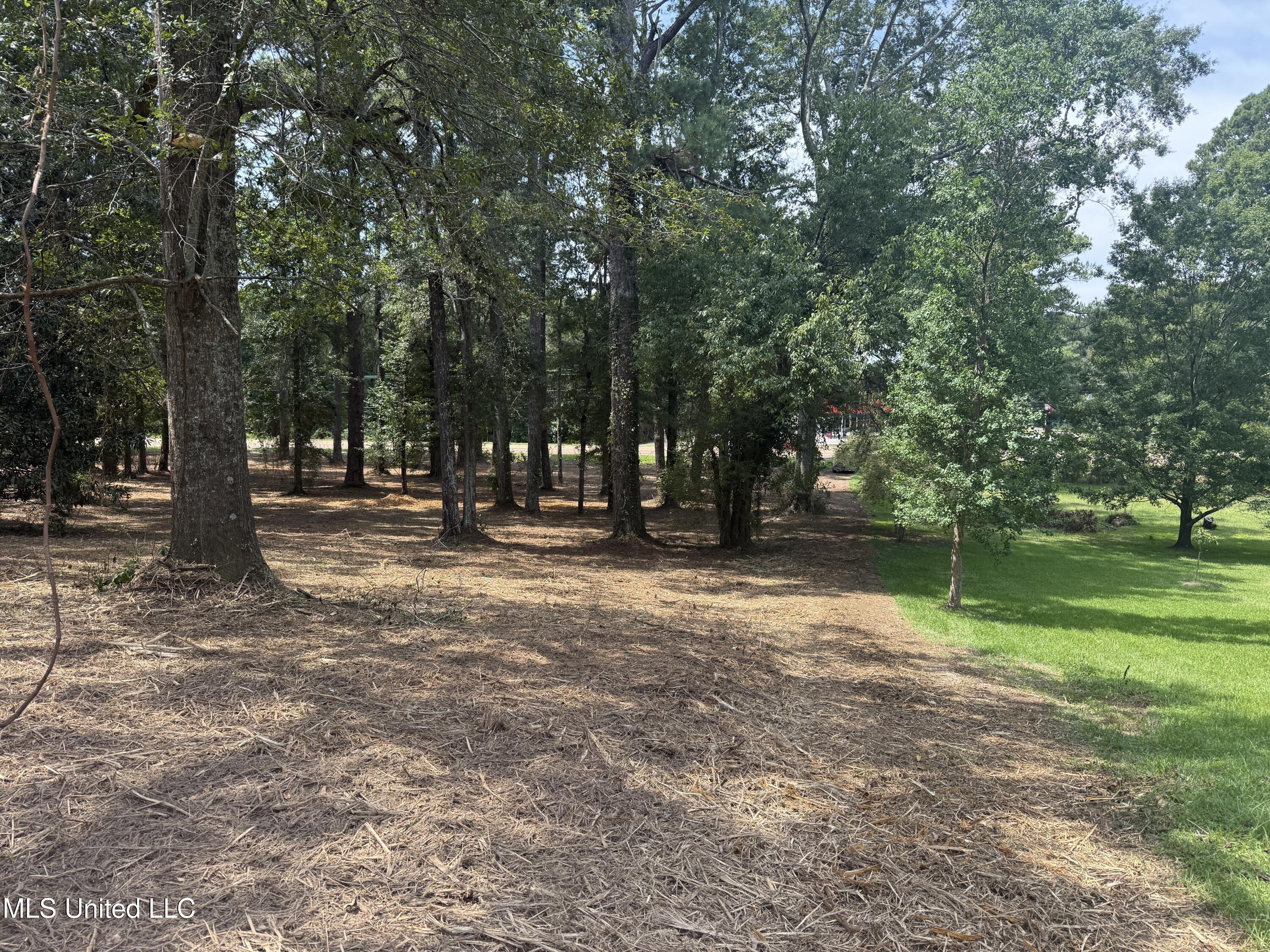 01 35 Highway Property Photo 4