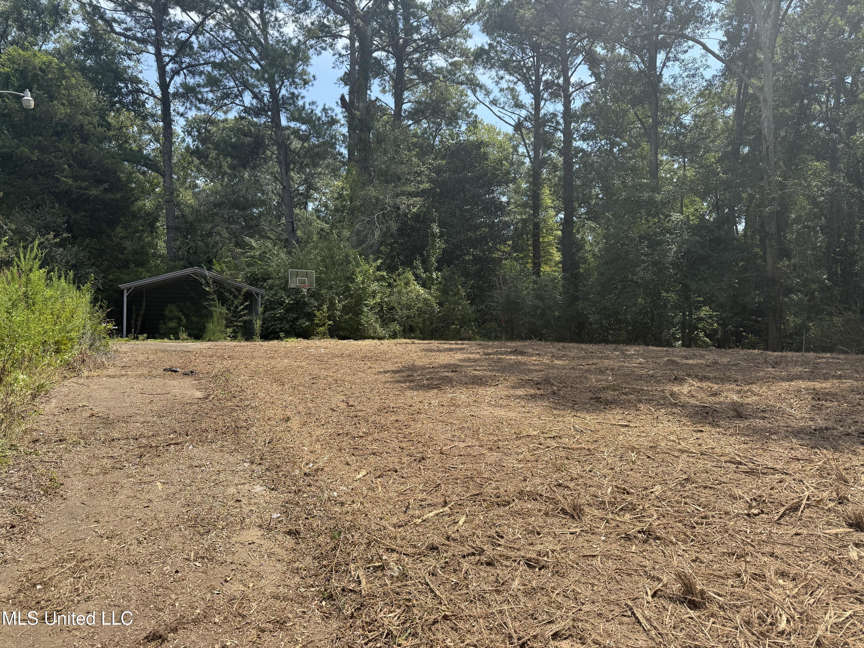 01 35 Highway Property Photo 7