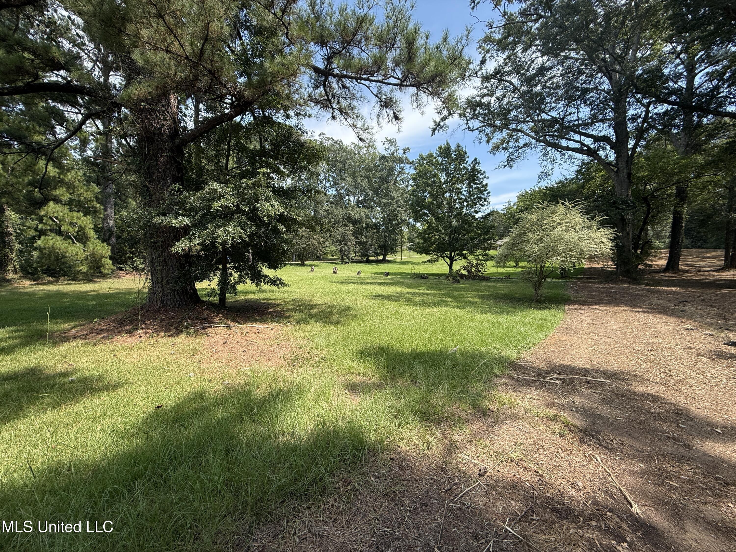 01 35 Highway Property Photo 14