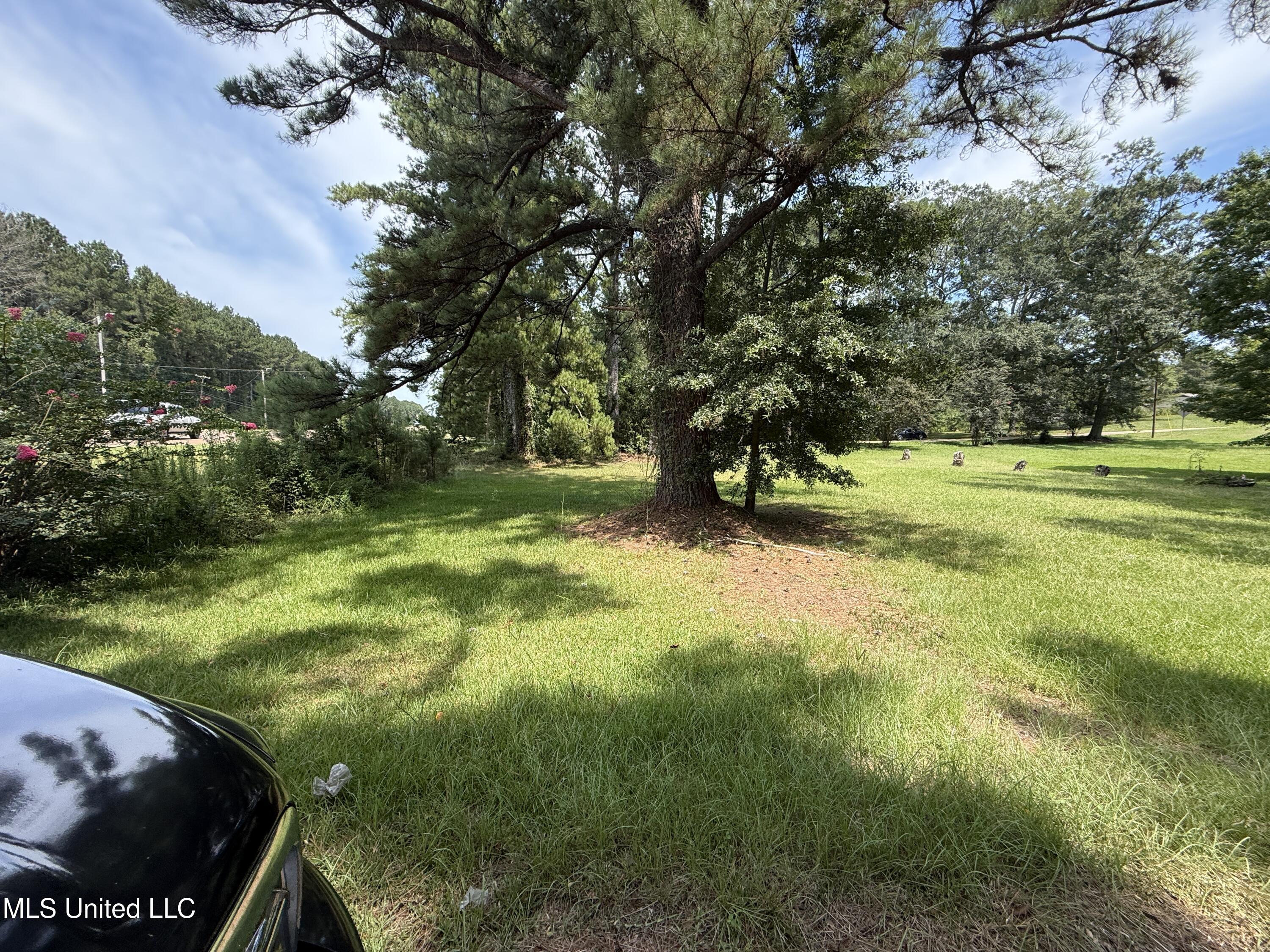 01 35 Highway Property Photo 15