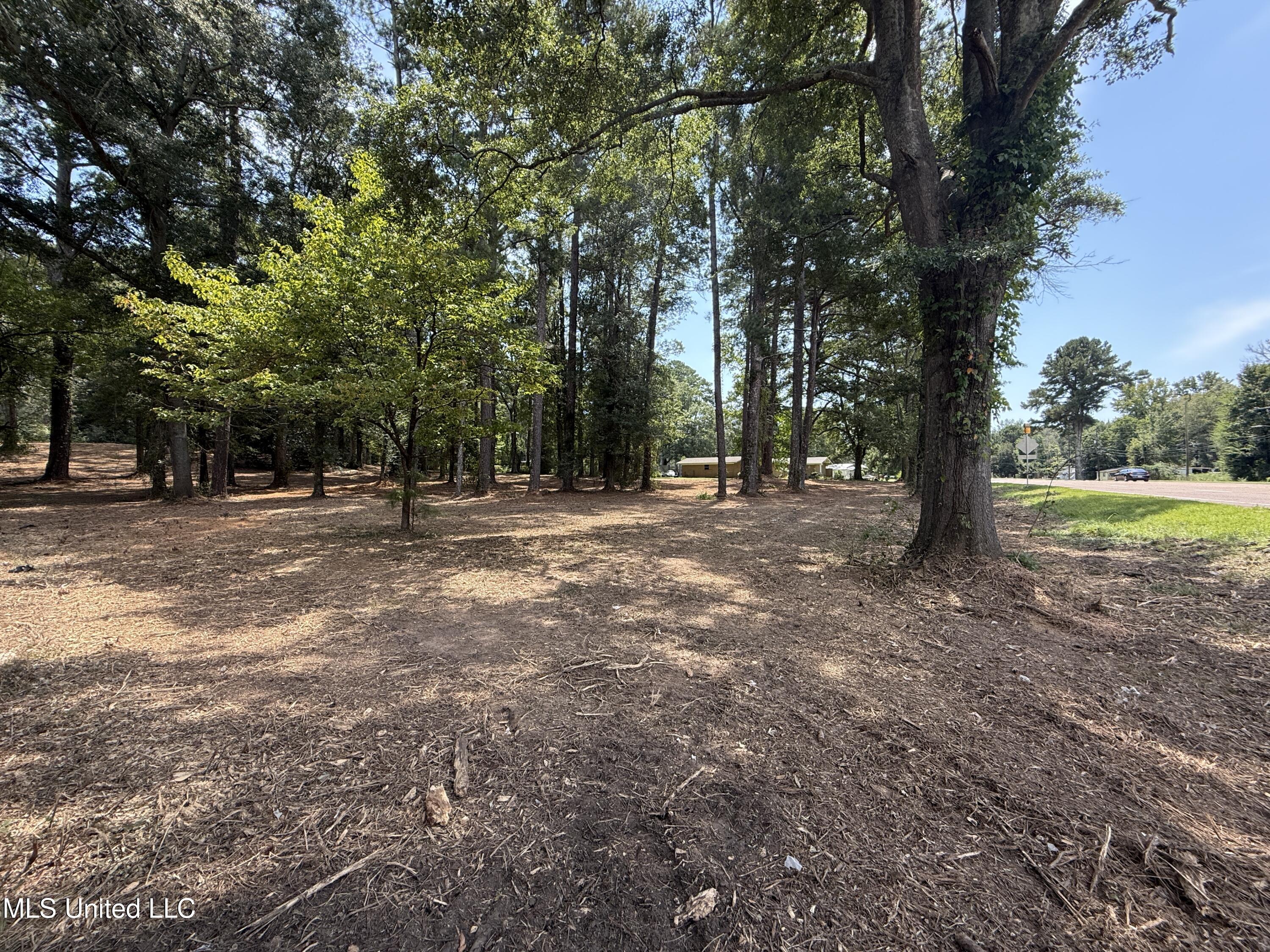 01 35 Highway Property Photo 18