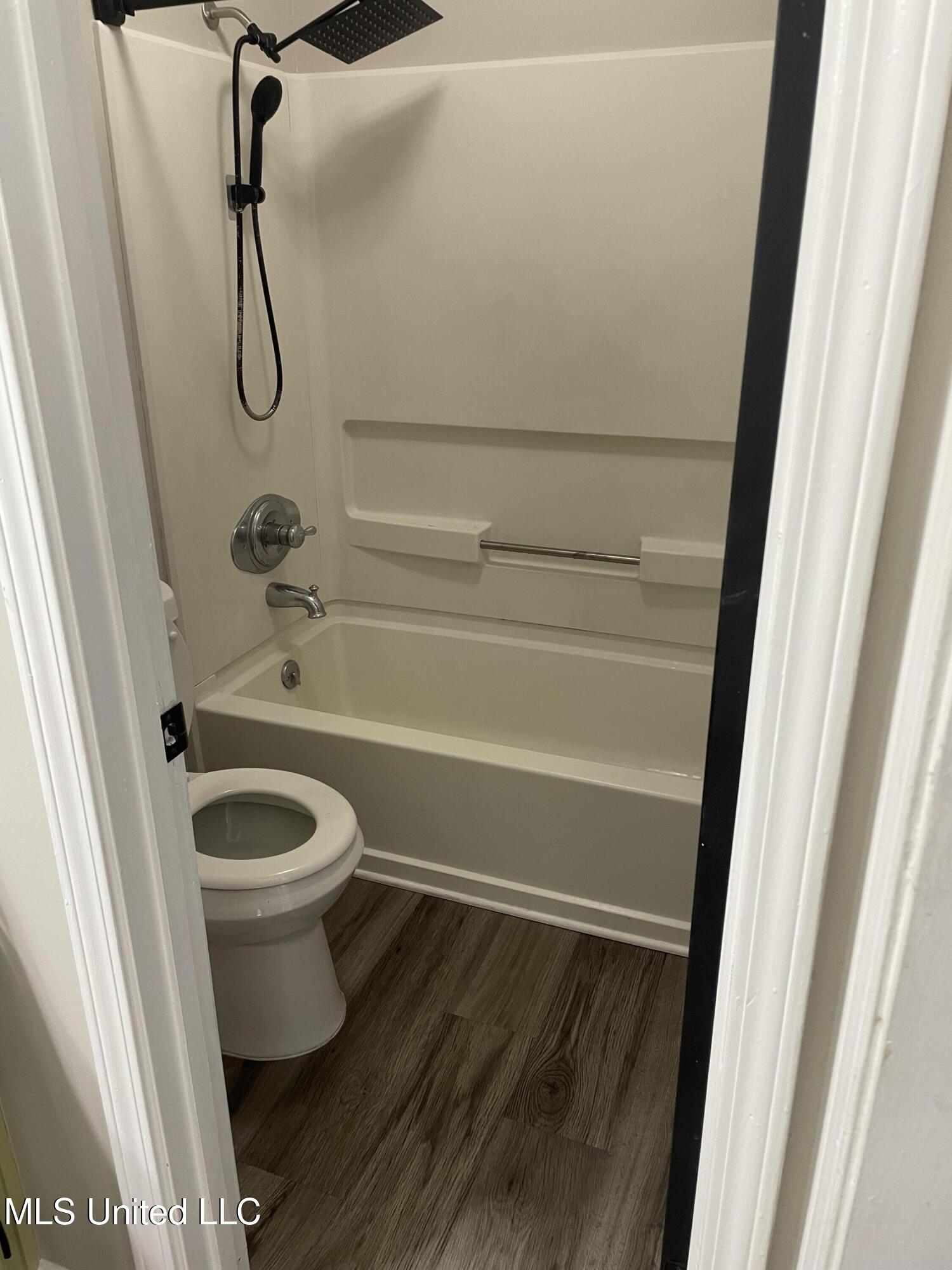 122 Apple Drive Property Photo 24