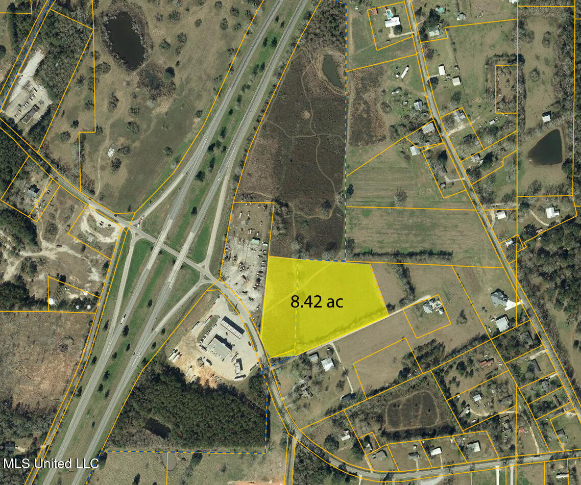 461 W Union Road Property Photo 2