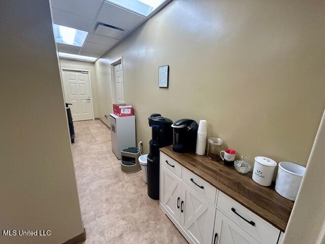 210 State Street Property Photo 18